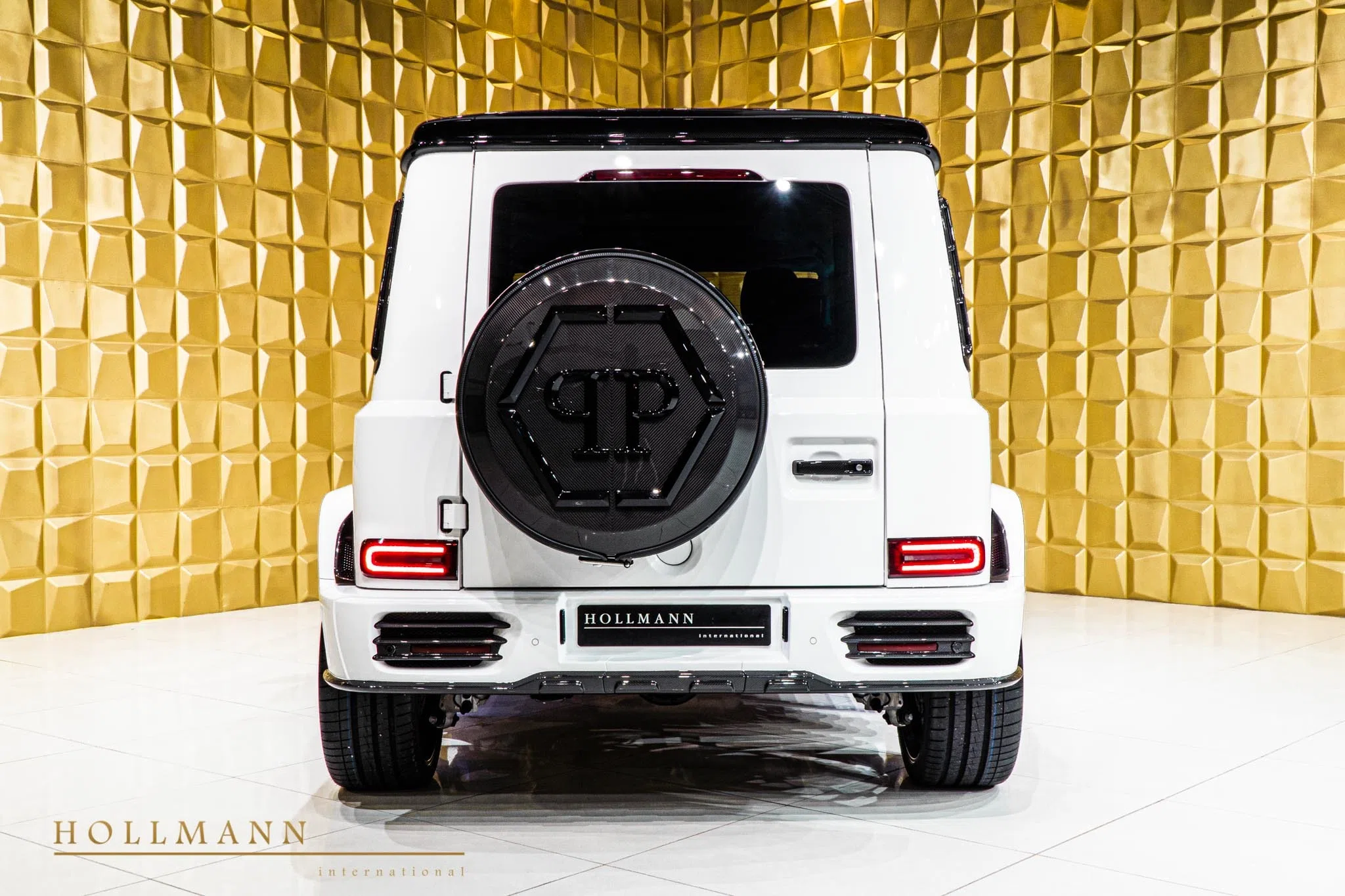 2020 Mansory G-Class Star Trooper for sale, exterior, DESIGNO Diamantweiß Bright
