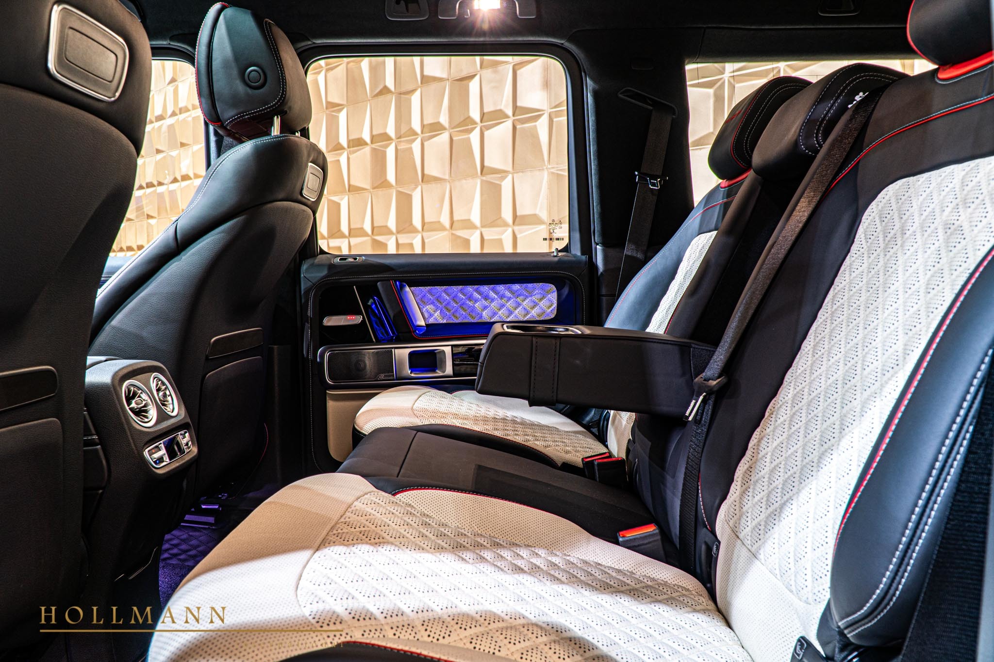 2020 Mansory G-Class, 17/20