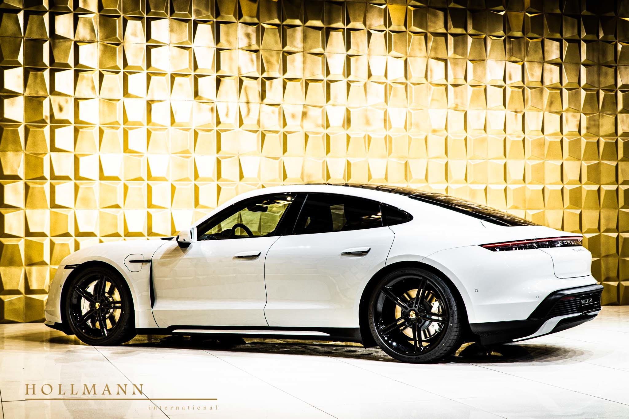 2020 Porsche Taycan Turbo, 5/23