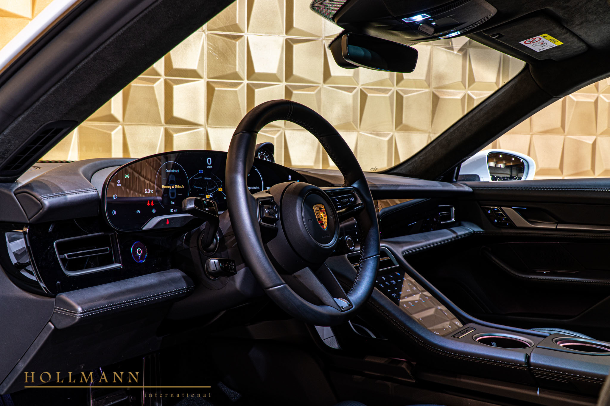 2020 Porsche Taycan Turbo, 10/23