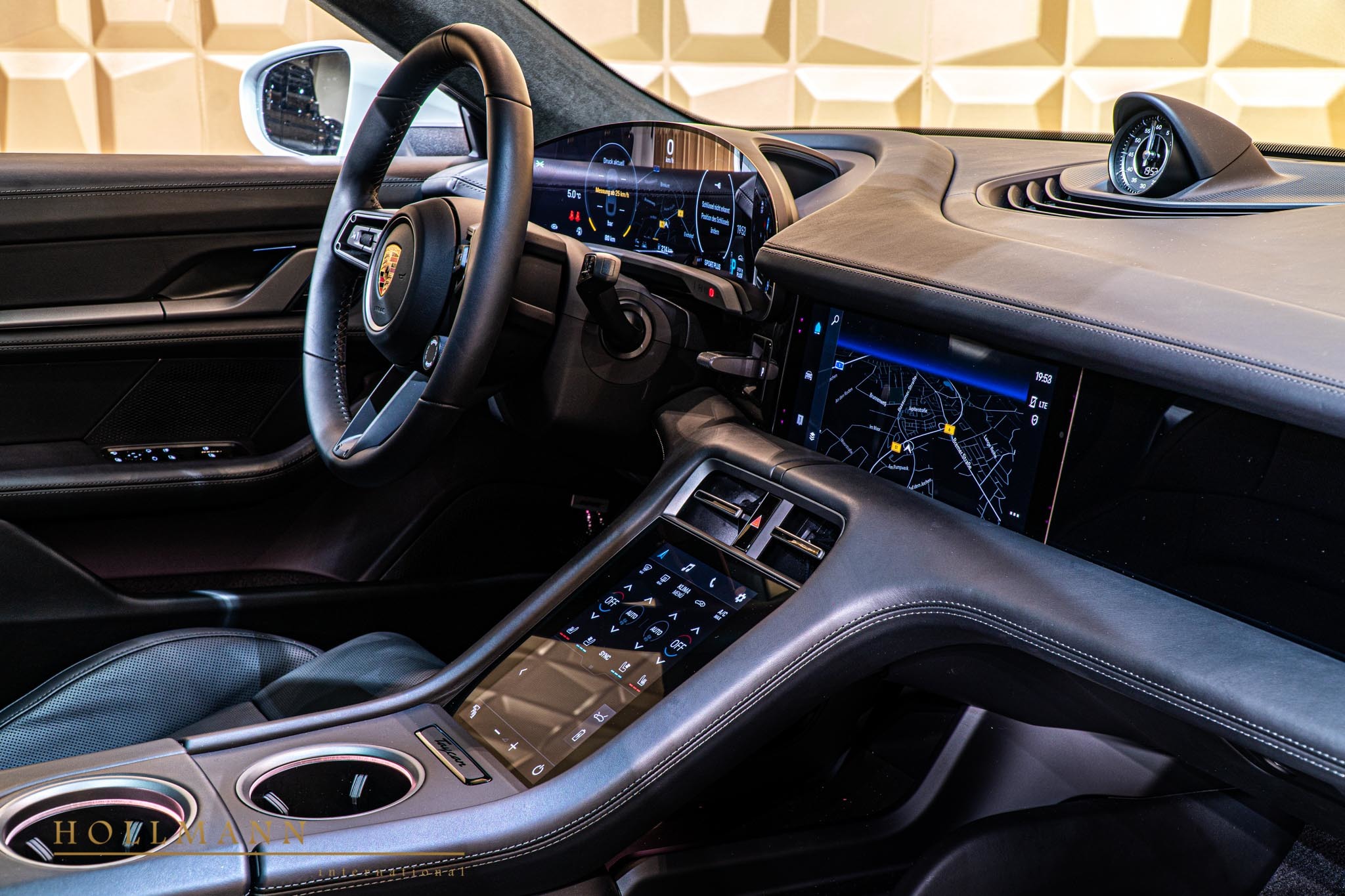 2020 Porsche Taycan Turbo, 13/23