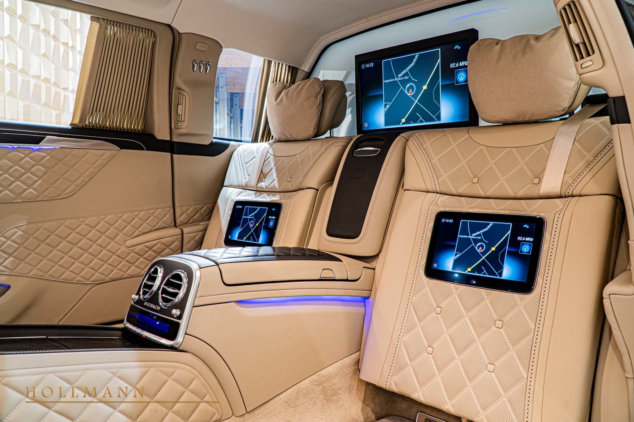 2020 Mercedes-Maybach S 650 Pullman, 17/20