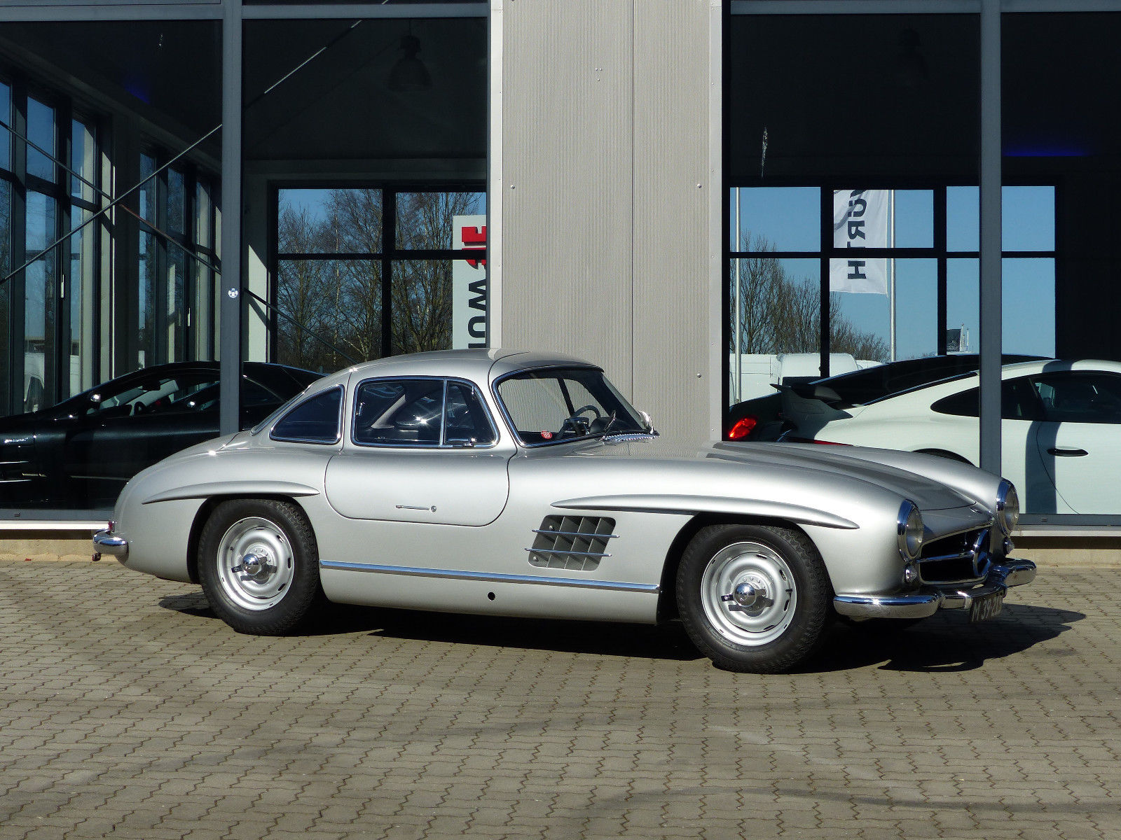 1955 Mercedes-Benz 300 SL, 2/11