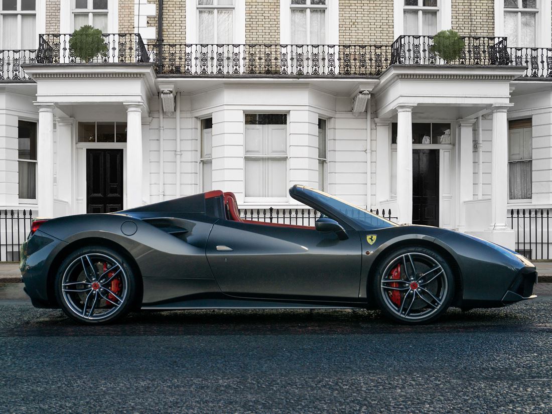 2016 Ferrari 488 Spider, 13/20