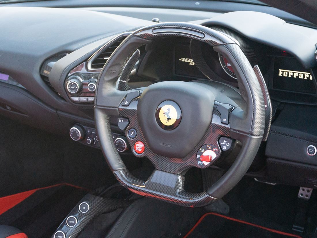 2016 Ferrari 488 Spider, 16/20