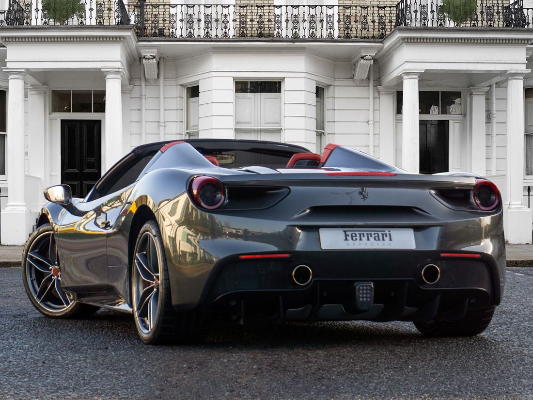 2016 Ferrari 488 Spider, 20/20