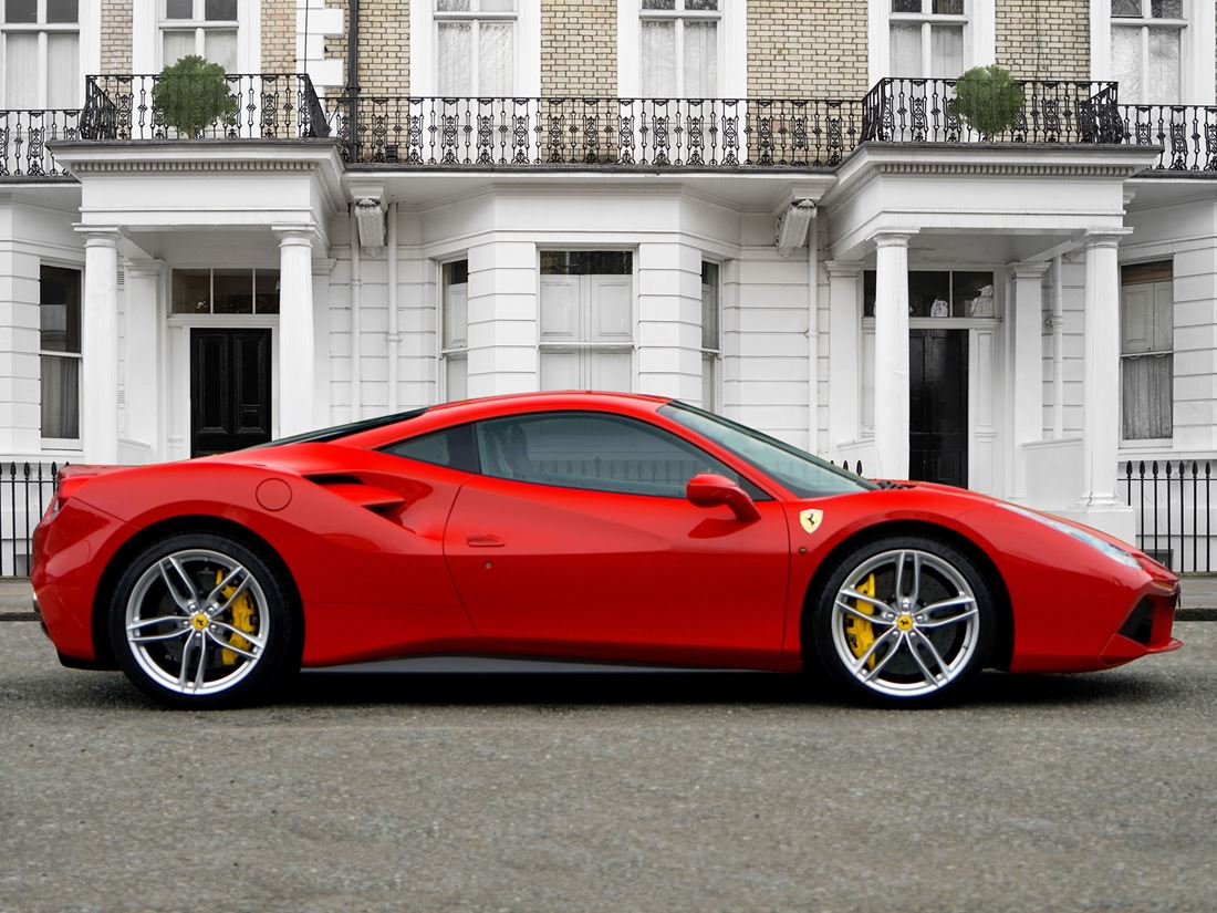 2016 Ferrari 488 GTB, 14/17