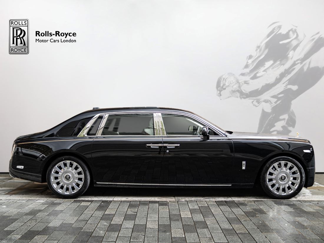 2020 Rolls-Royce Phantom EWB, 6/20