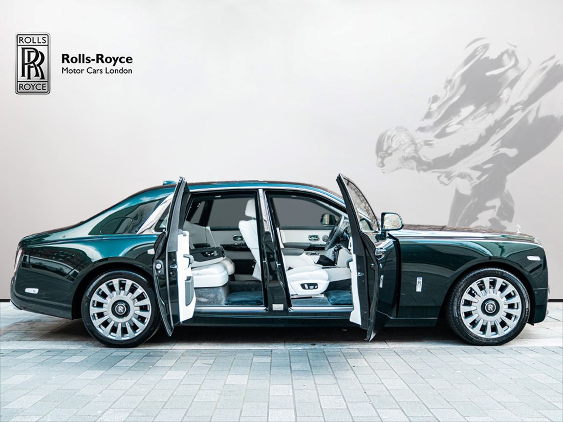 2020 Rolls-Royce Phantom, 12/20