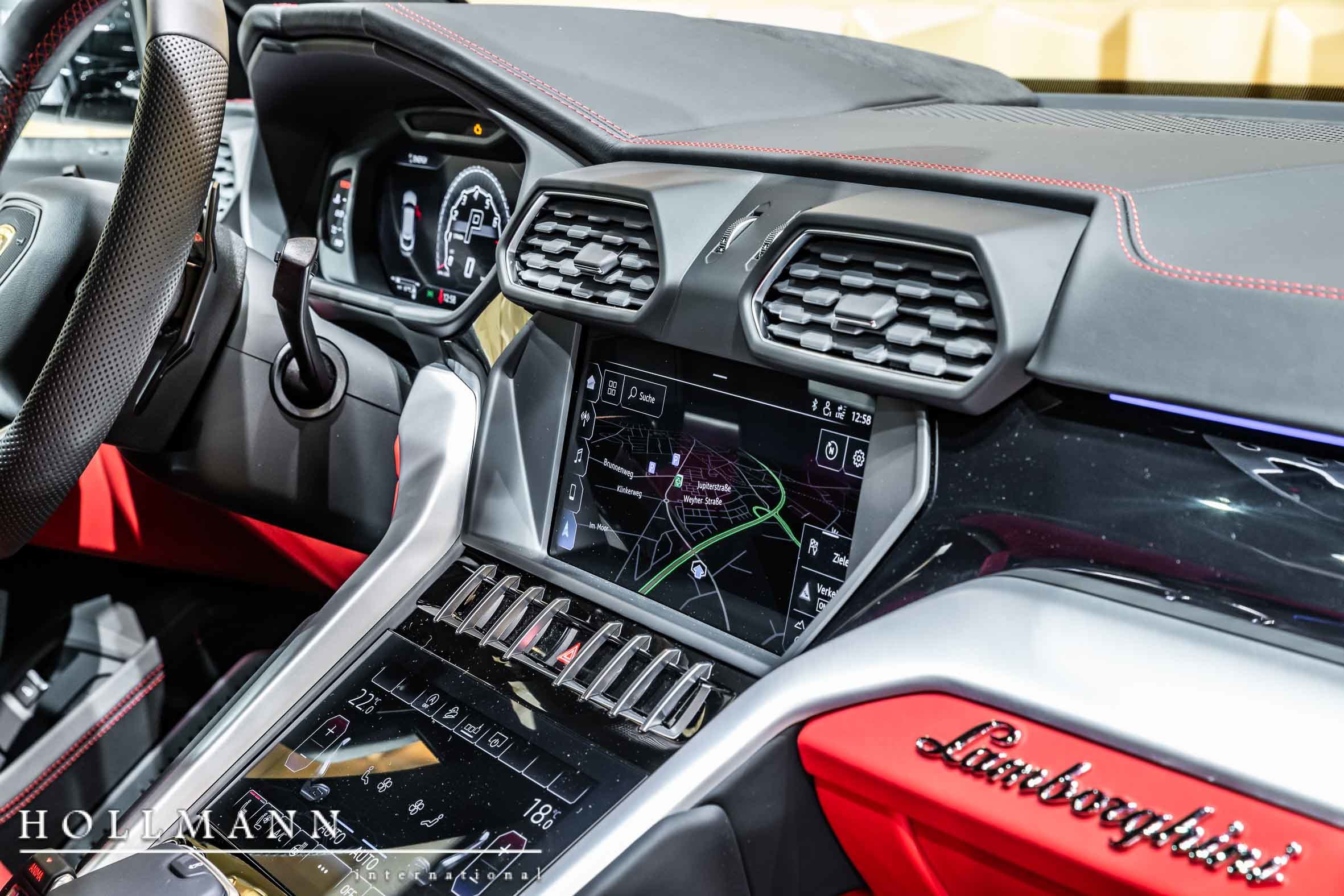 2020 Lamborghini Urus, 17/20