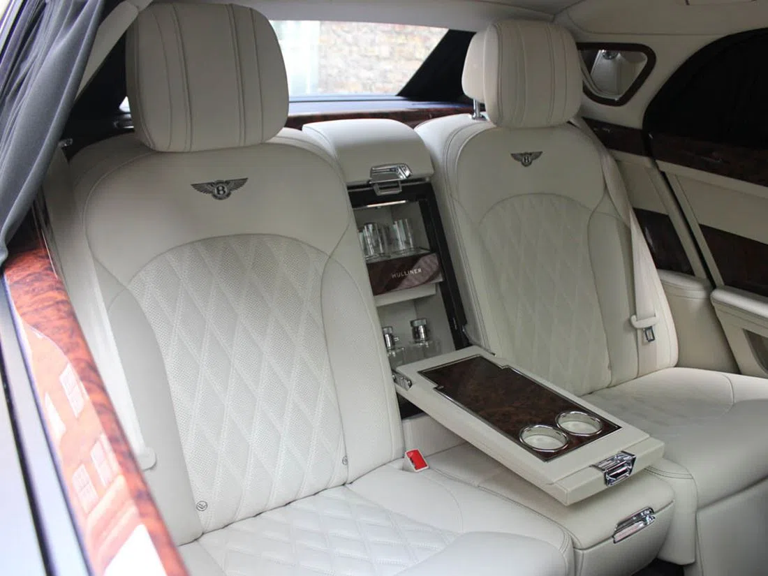 2019 Bentley Mulsanne Extended Wheelbase interior, Linen