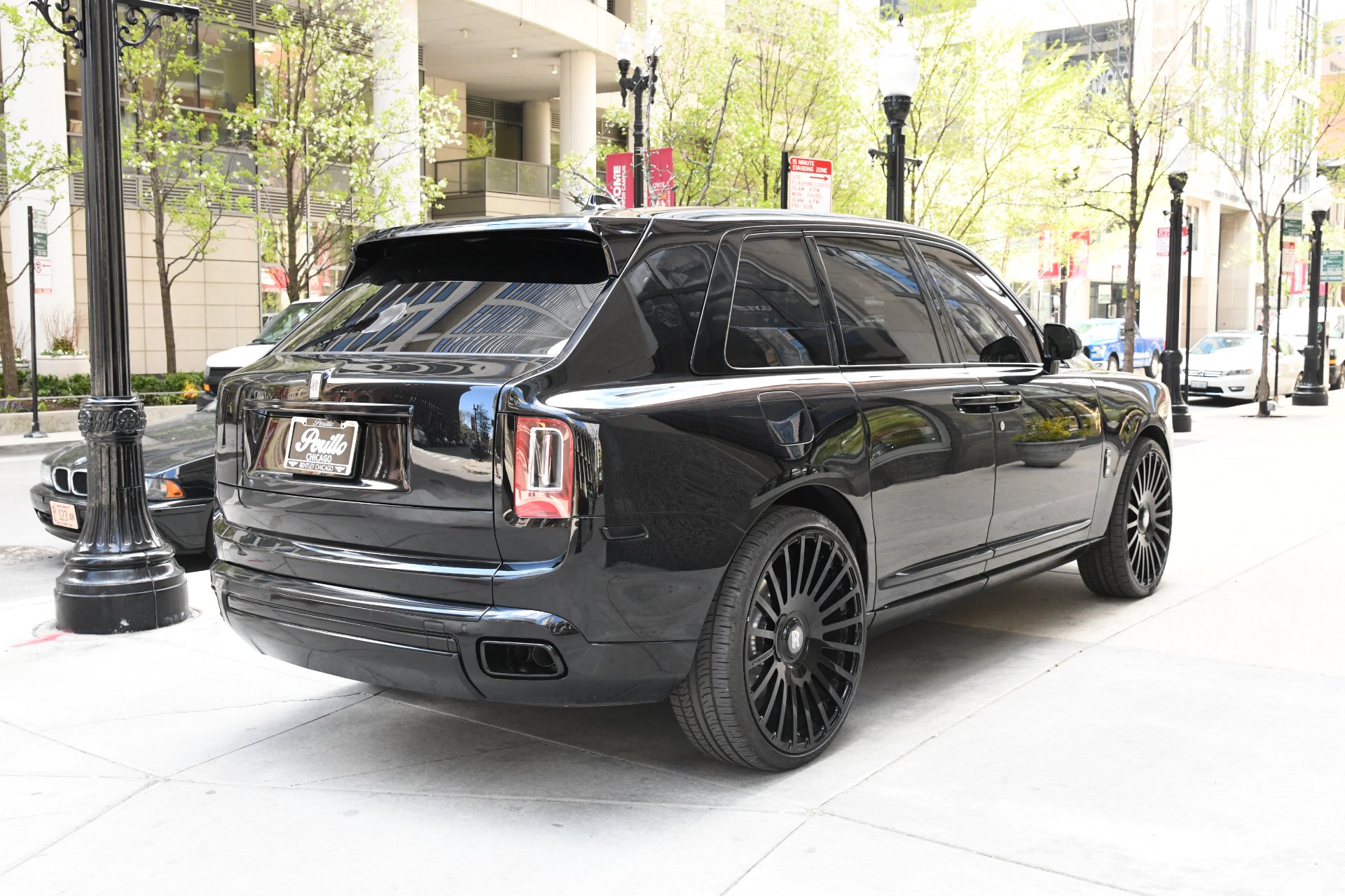 2020 Rolls-Royce Cullinan, 3/17