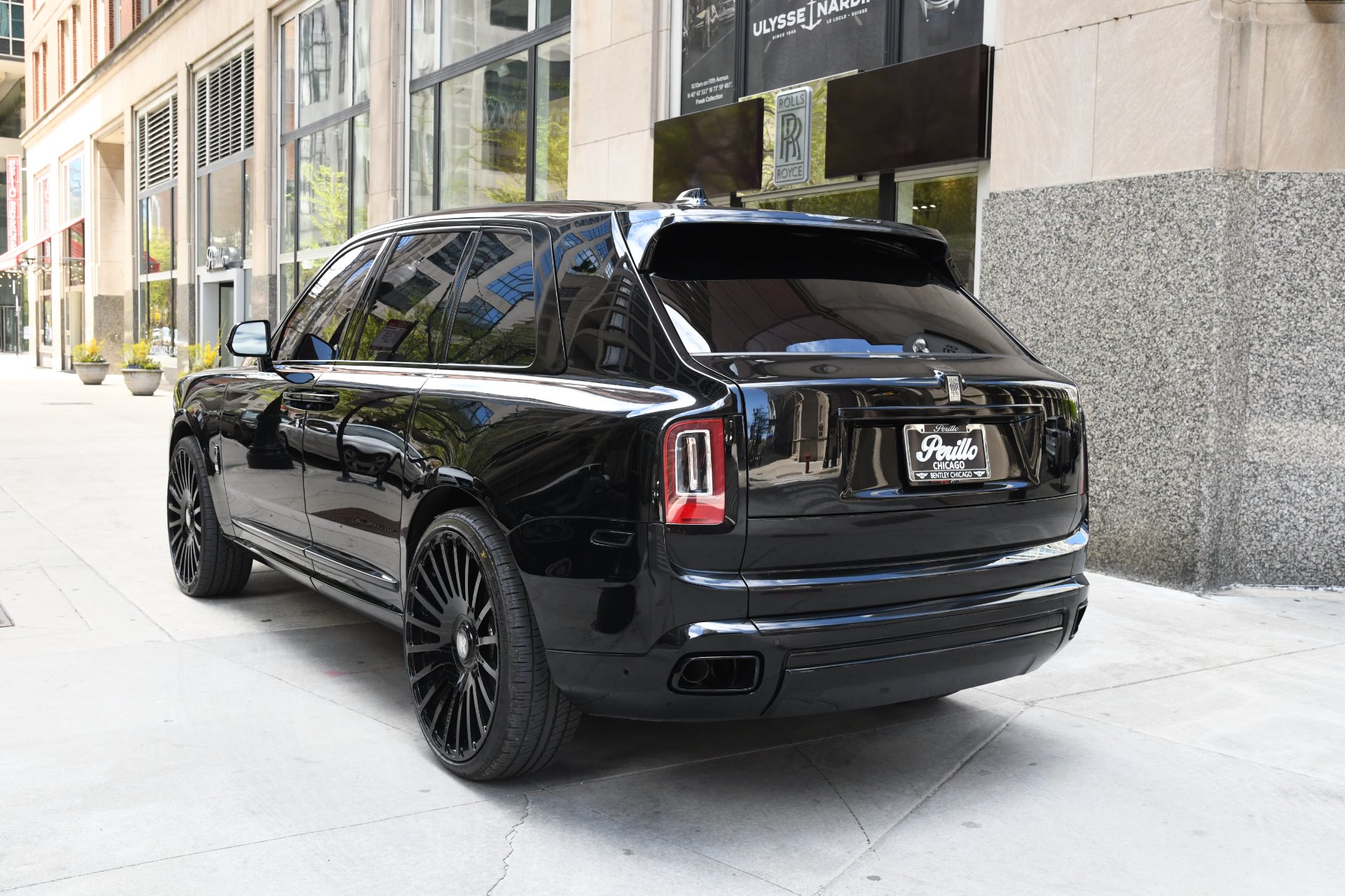 2020 Rolls-Royce Cullinan, 5/17