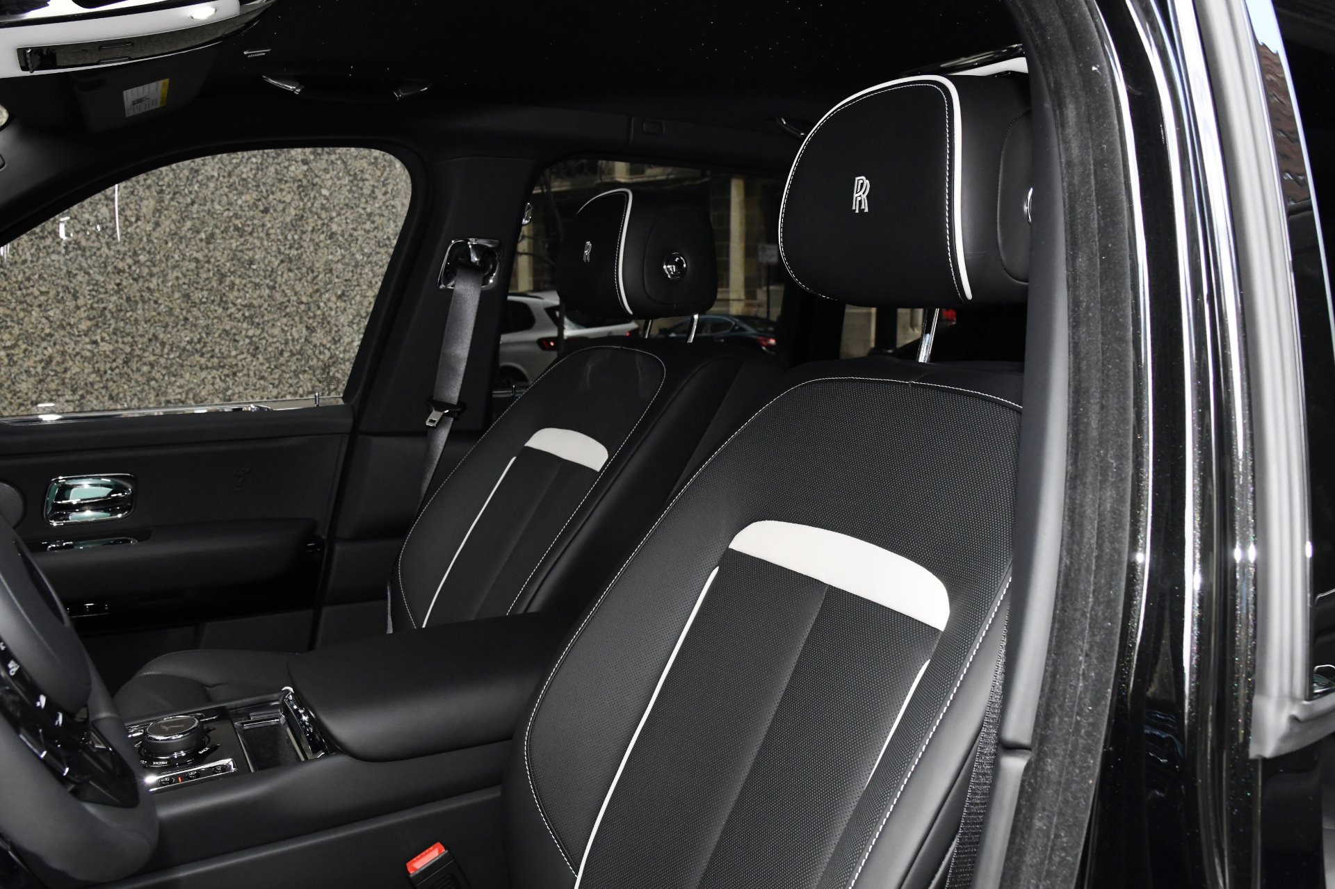 2020 Rolls-Royce Cullinan, 8/17