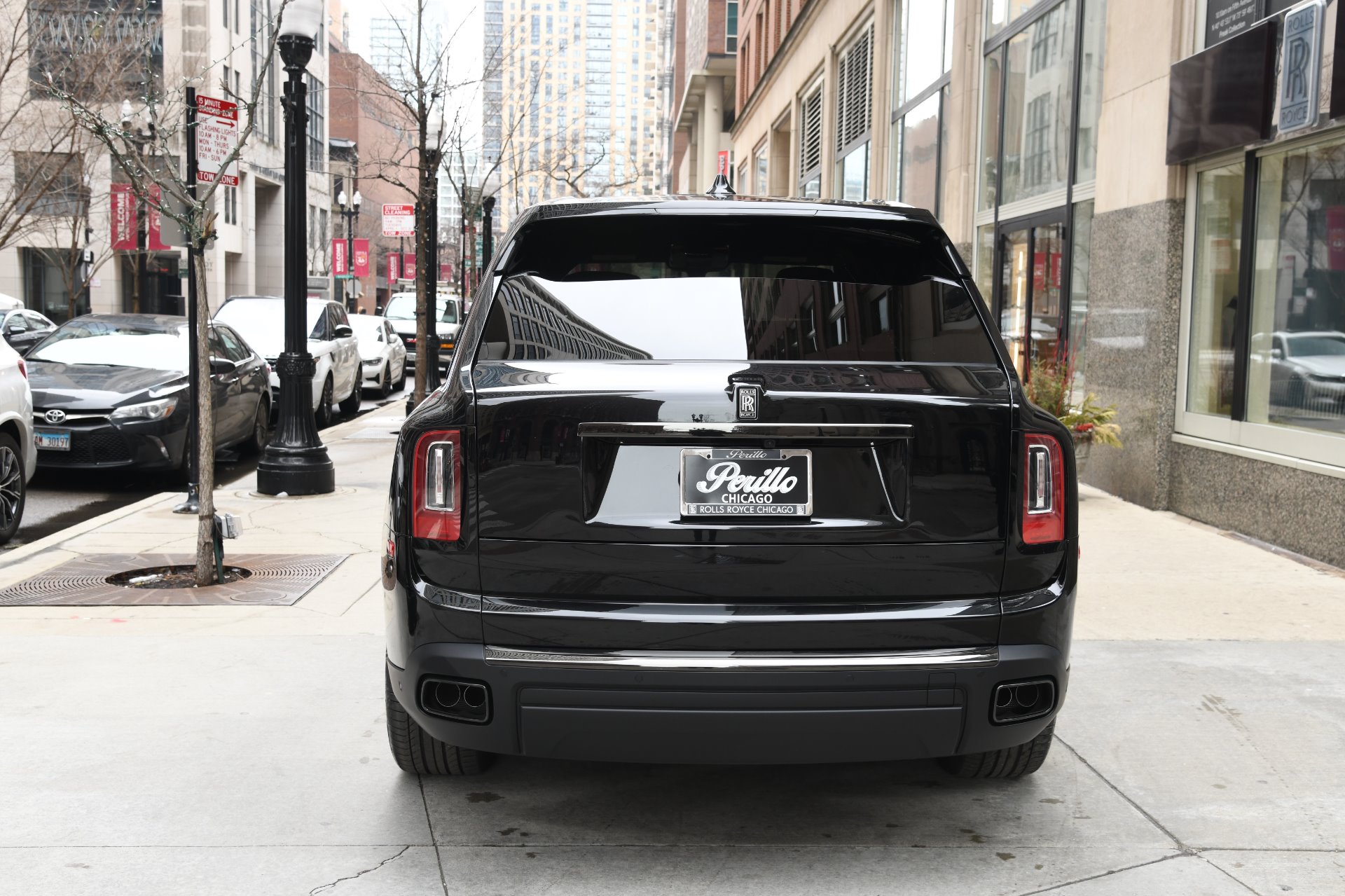 2020 Rolls-Royce Cullinan Black Badge, 4/19