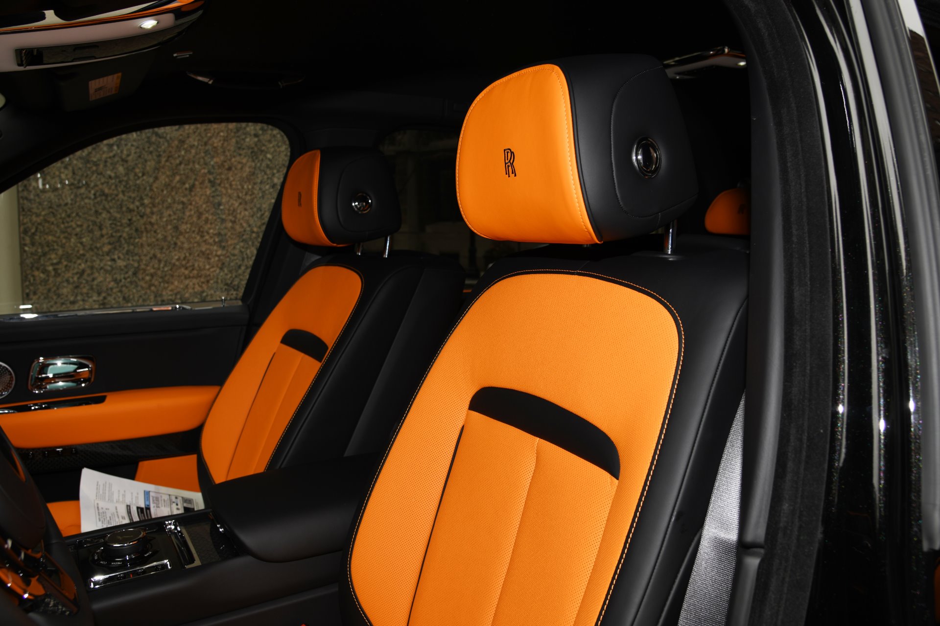 2020 Rolls-Royce Cullinan Black Badge, 10/19