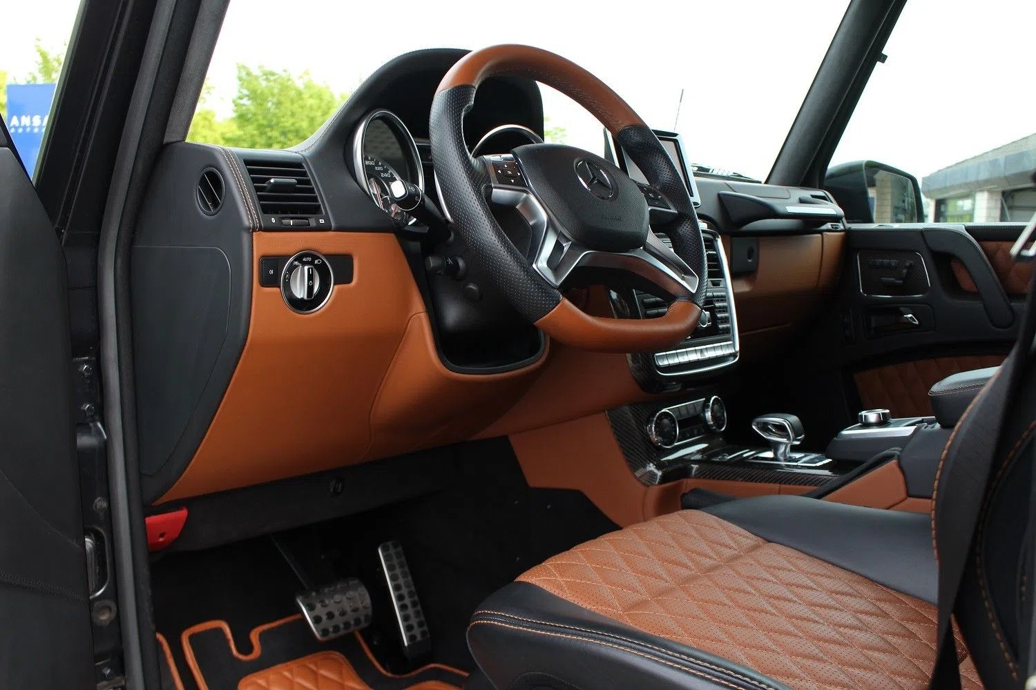 2014 Mercedes-Benz G63 AMG 6x6 interior, Grey/Black