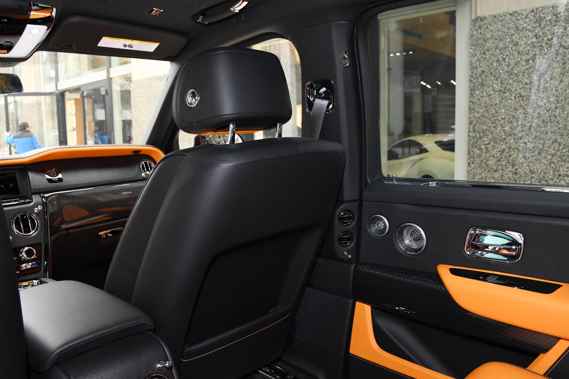 2020 Rolls-Royce Cullinan Black Badge, 13/19