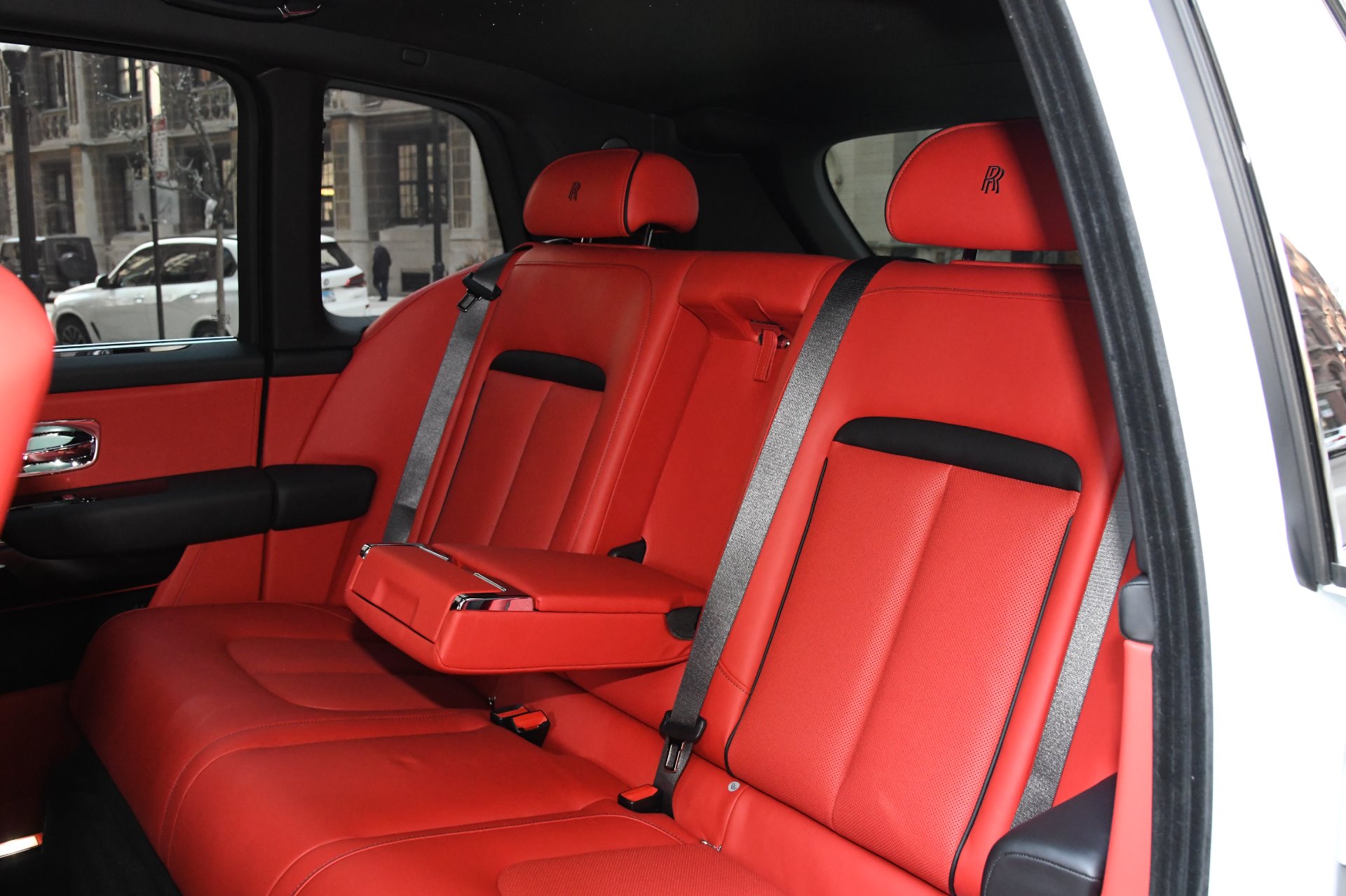 2020 Rolls-Royce Cullinan, 9/19