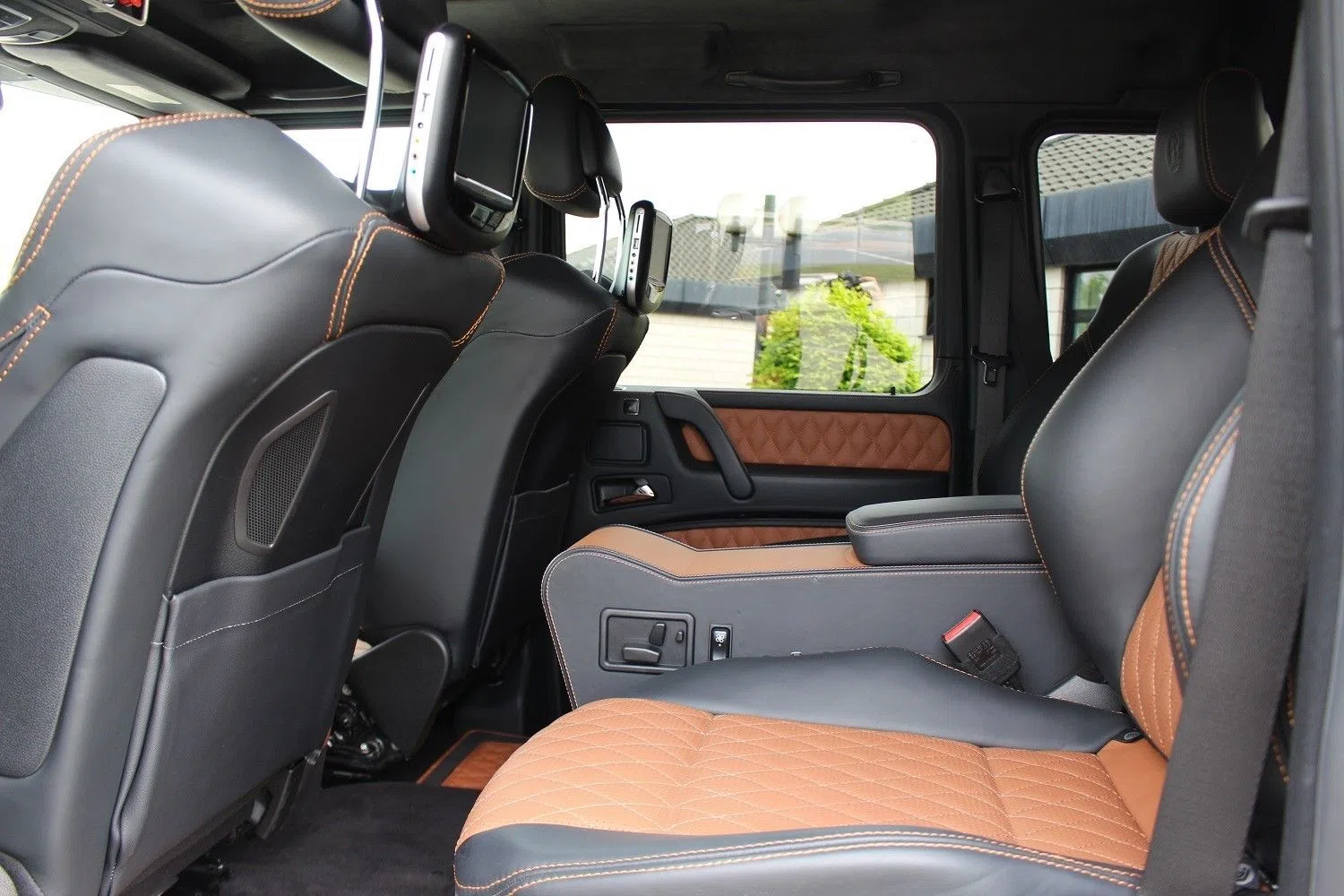 2014 Mercedes-Benz G63 AMG 6x6 interior, seats, Grey/Black