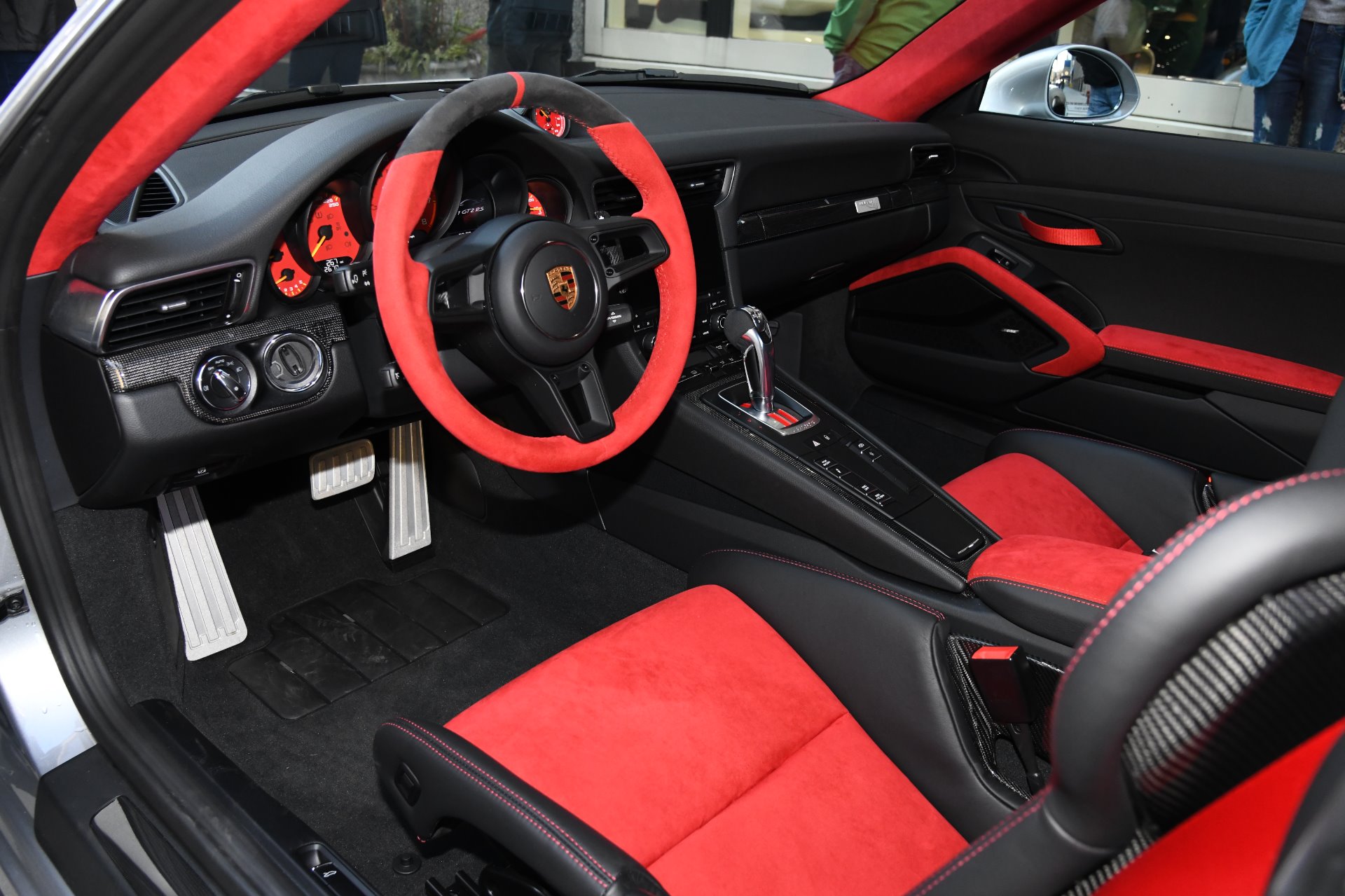 2018 Porsche 911 GT2 RS Coupe, 9/19