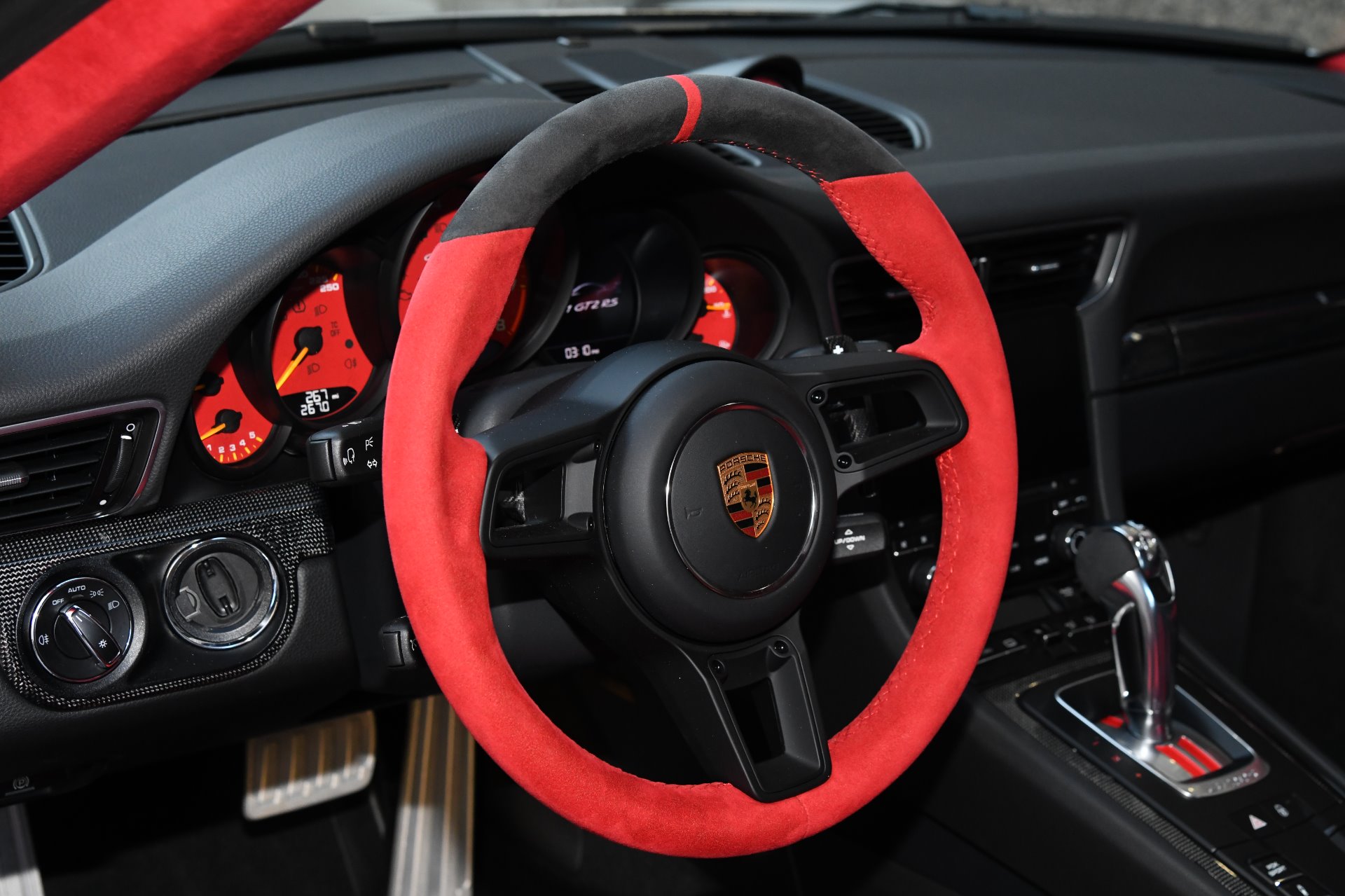 2018 Porsche 911 GT2 RS Coupe, 11/19