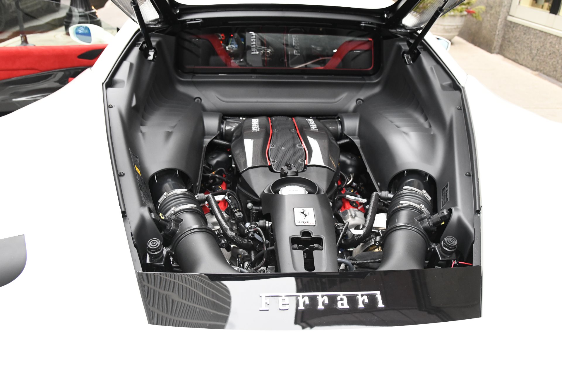 2020 Ferrari 488 Pista, 16/20
