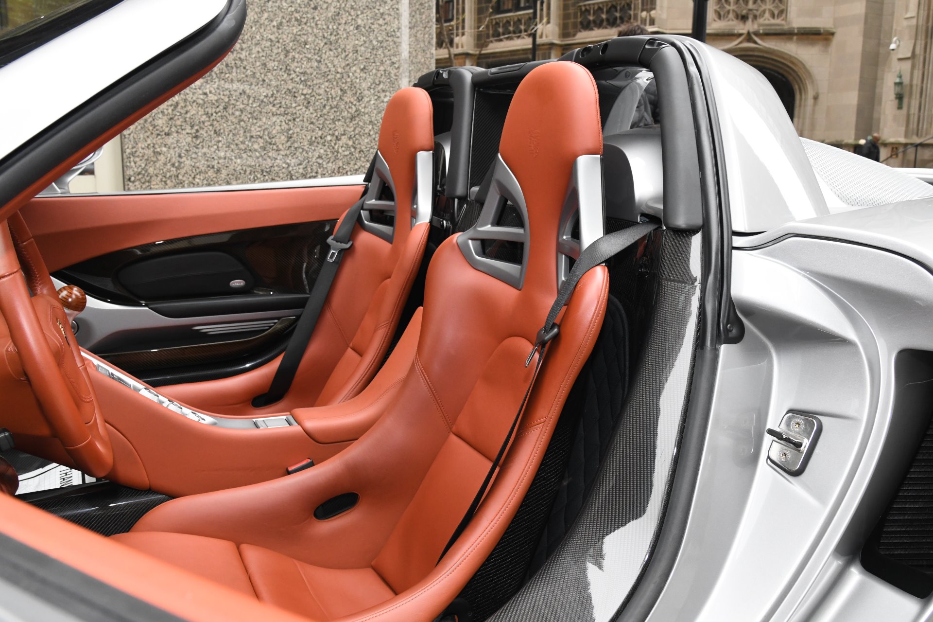 2004 Porsche Carrera GT, 10/20
