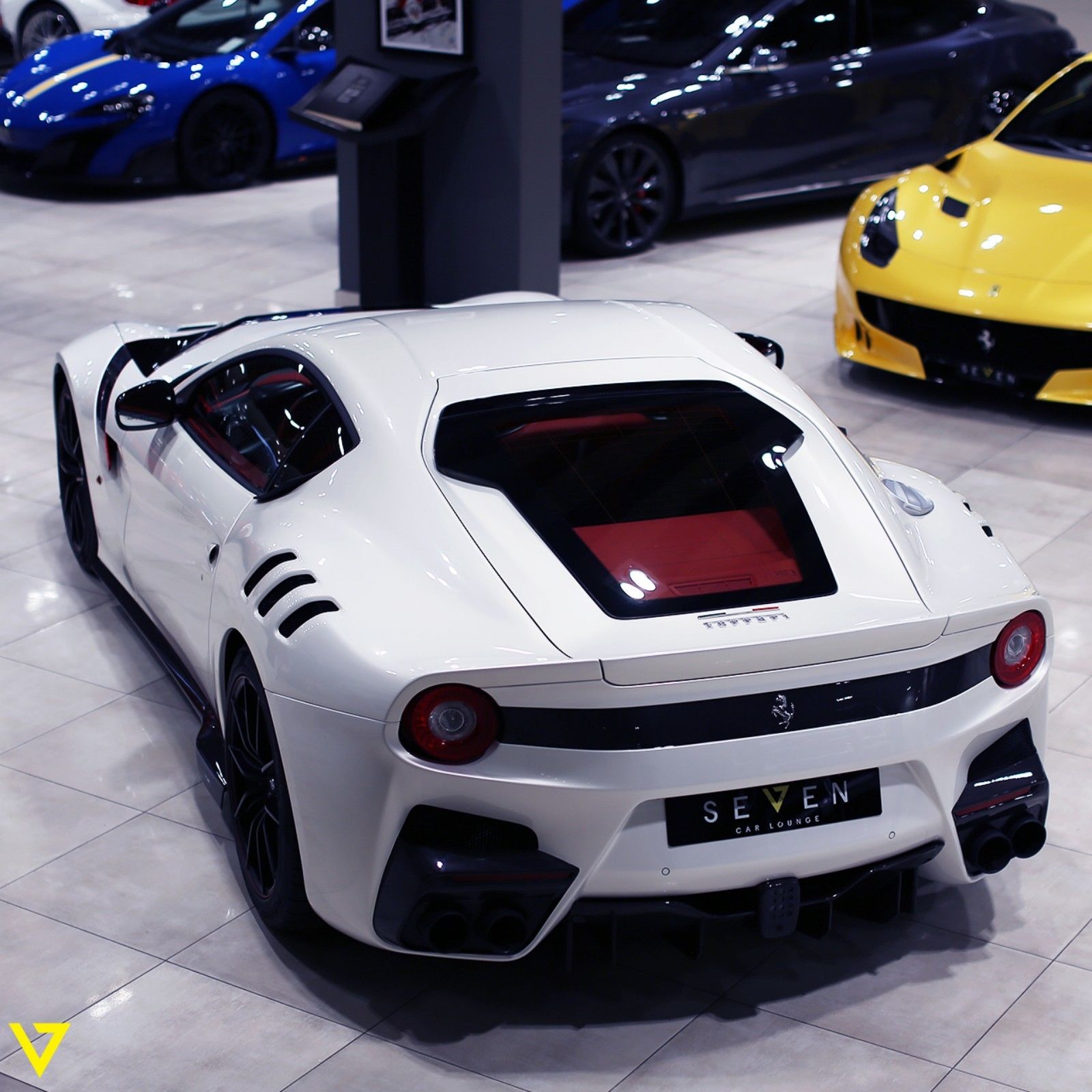 2016 Ferrari F12tdf, 7/9
