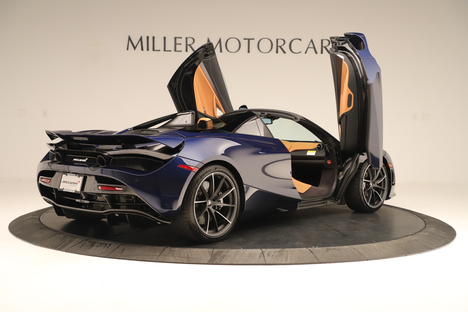 2020 McLaren 720S SPIDER Convertible, 18/20