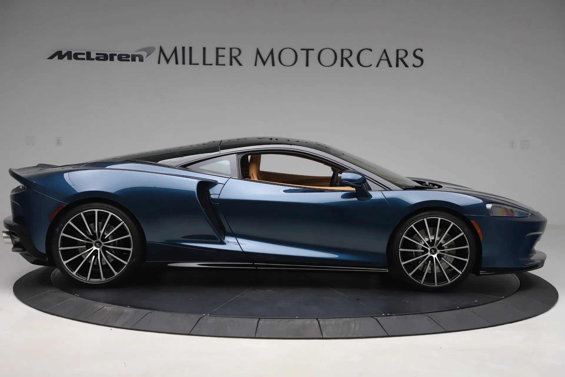2020 McLaren GT Coupe for sale, exterior