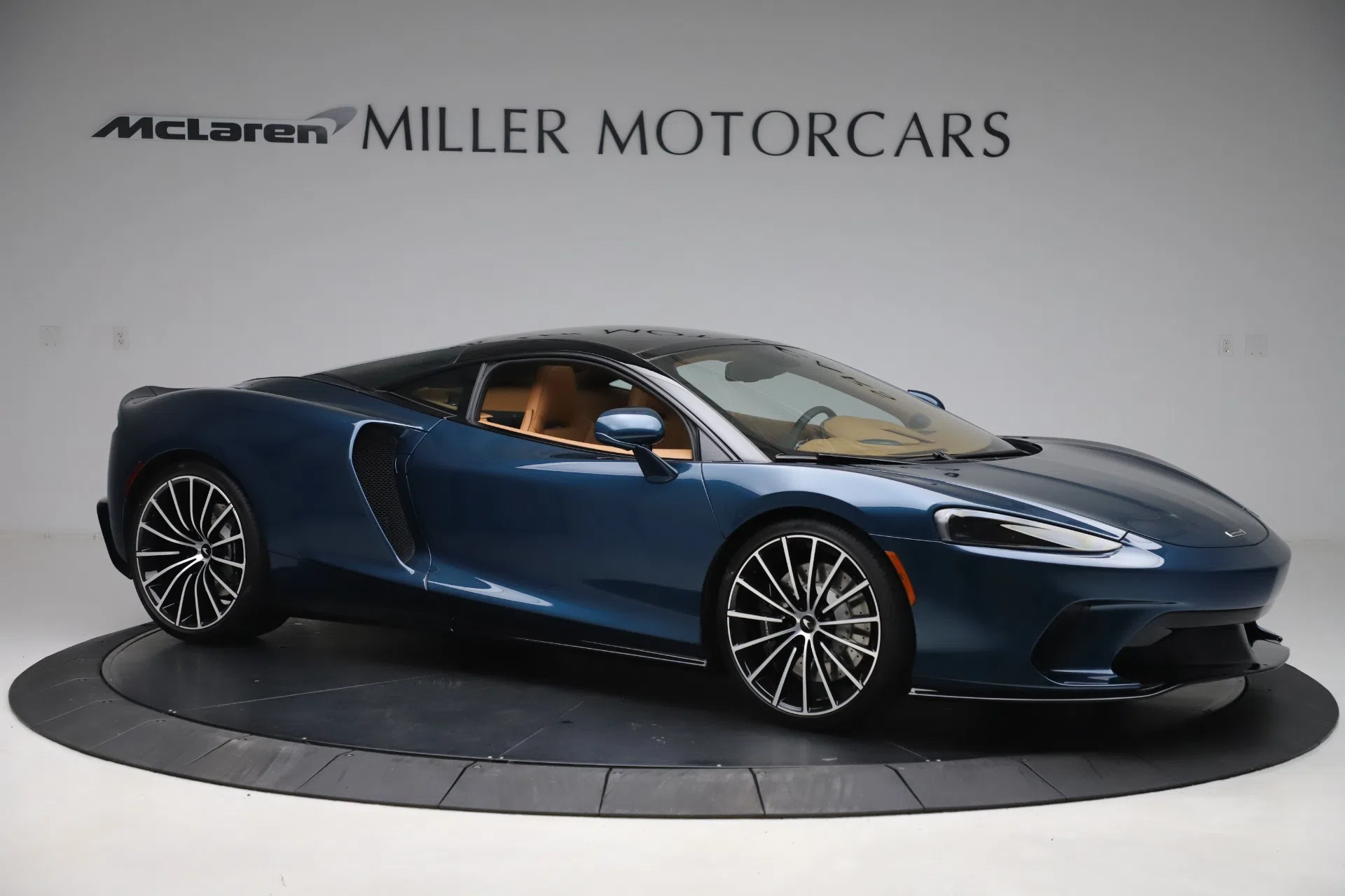 2020 McLaren GT Coupe for sale, exterior