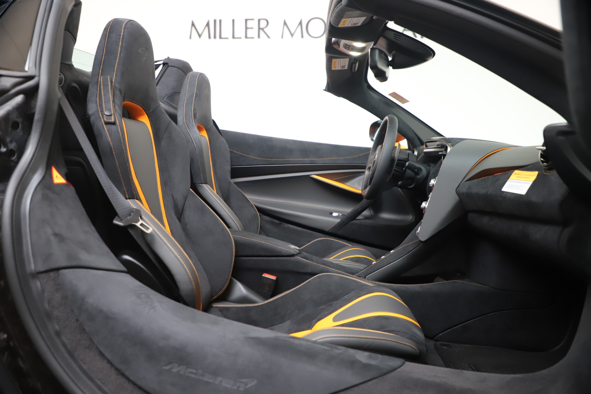 2020 McLaren 720S SPIDER Convertible, 18/20