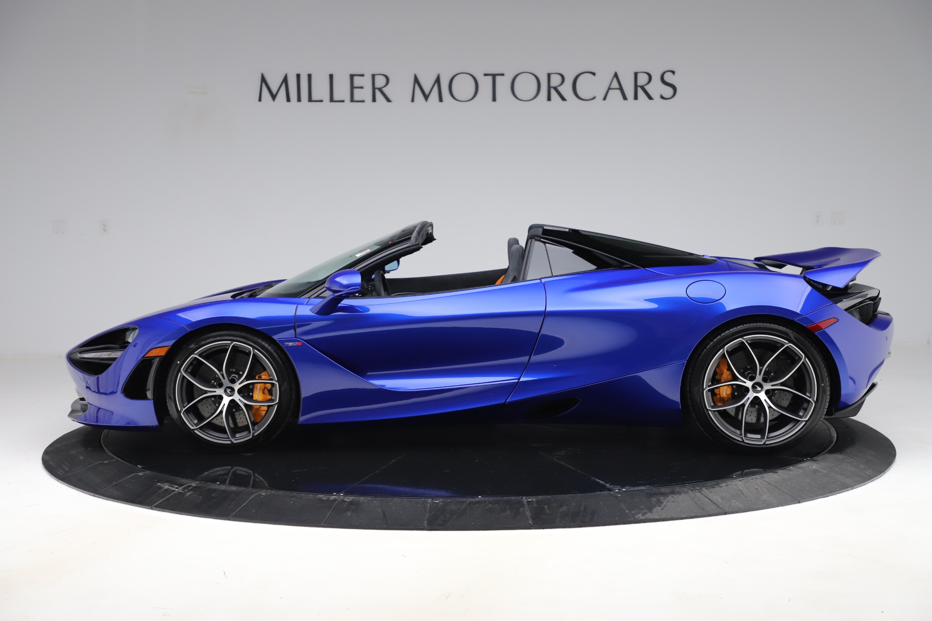 2020 McLaren 720S Spider Convertible, 2/20