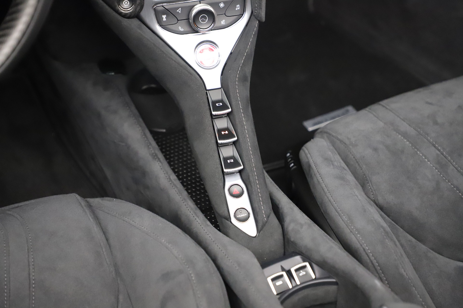 2020 McLaren 720S Spider Convertible, 18/20