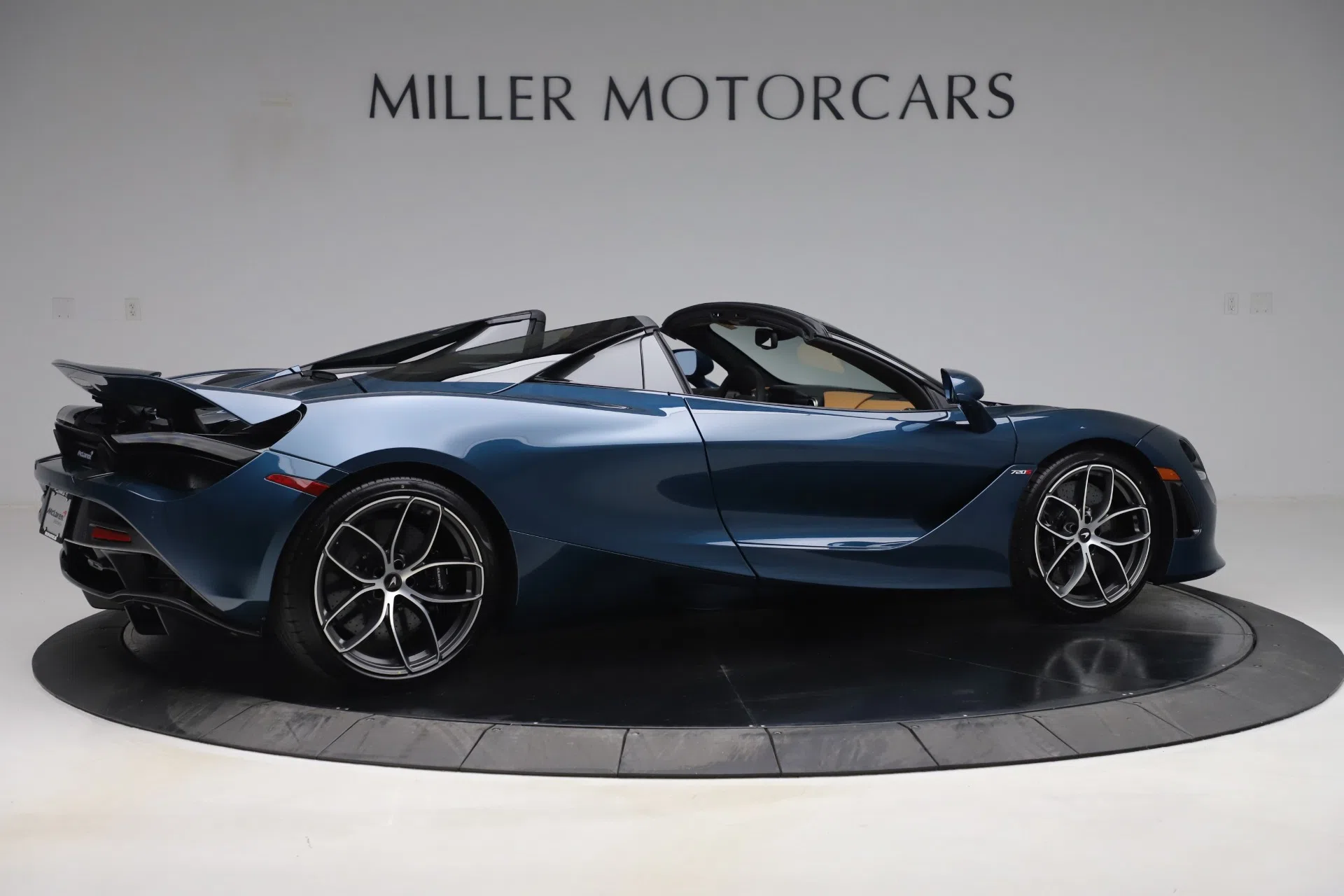 2020 McLaren 720S Spider, side profile, MSO PACIFIC