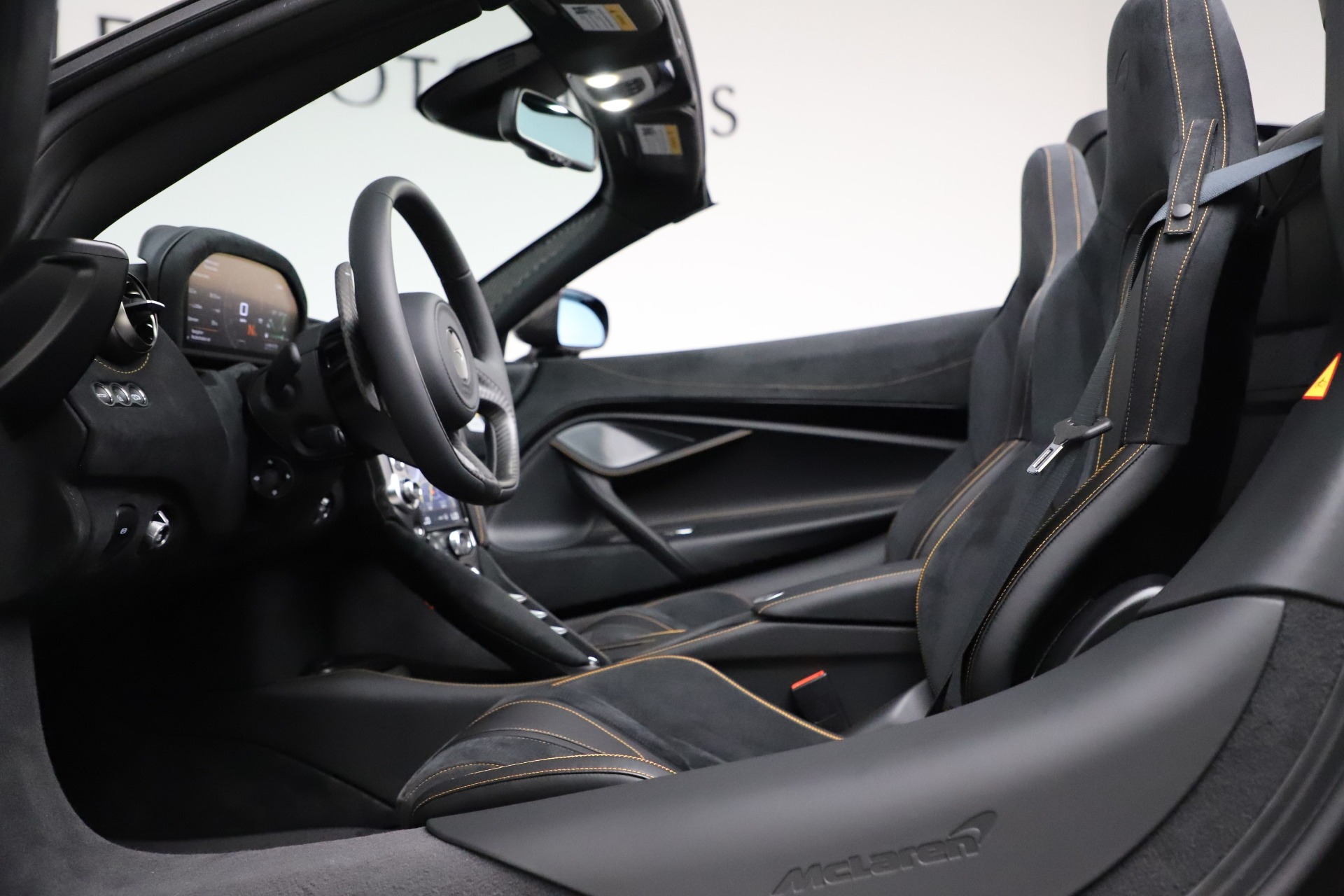 2020 McLaren 720S Spider Performance, 11/20