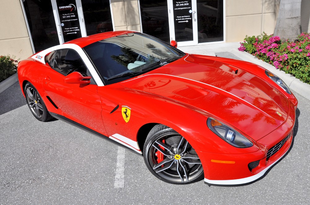 2011 Ferrari 599 GTB 60 F1 Alonso Final Edition