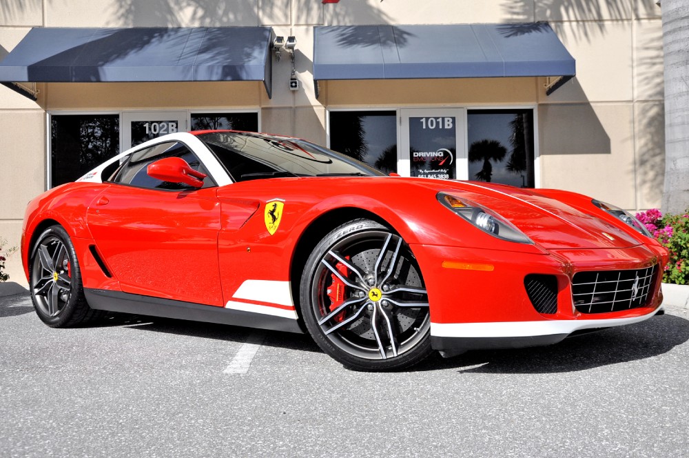 2011 Ferrari 599 GTB 60 F1 Alonso Final Edition, 2/20