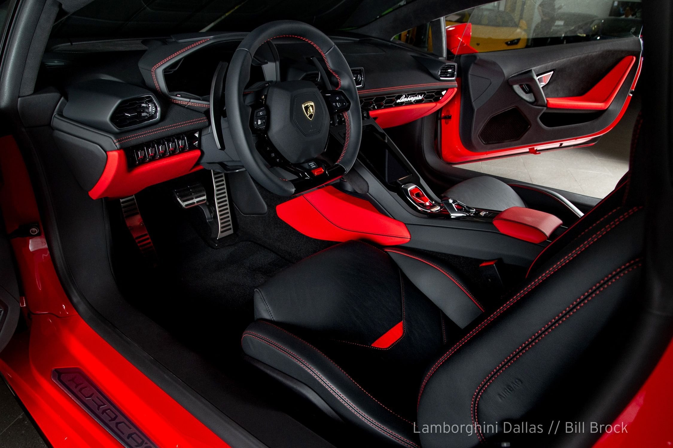 2020 Lamborghini Huracan EVO, 2/14