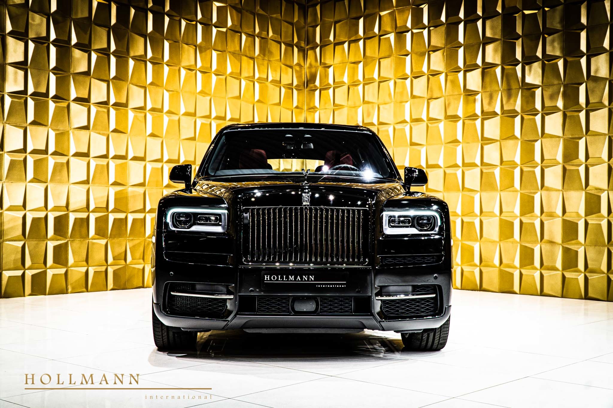 2020 Rolls-Royce Cullinan Black Badge, 4/20