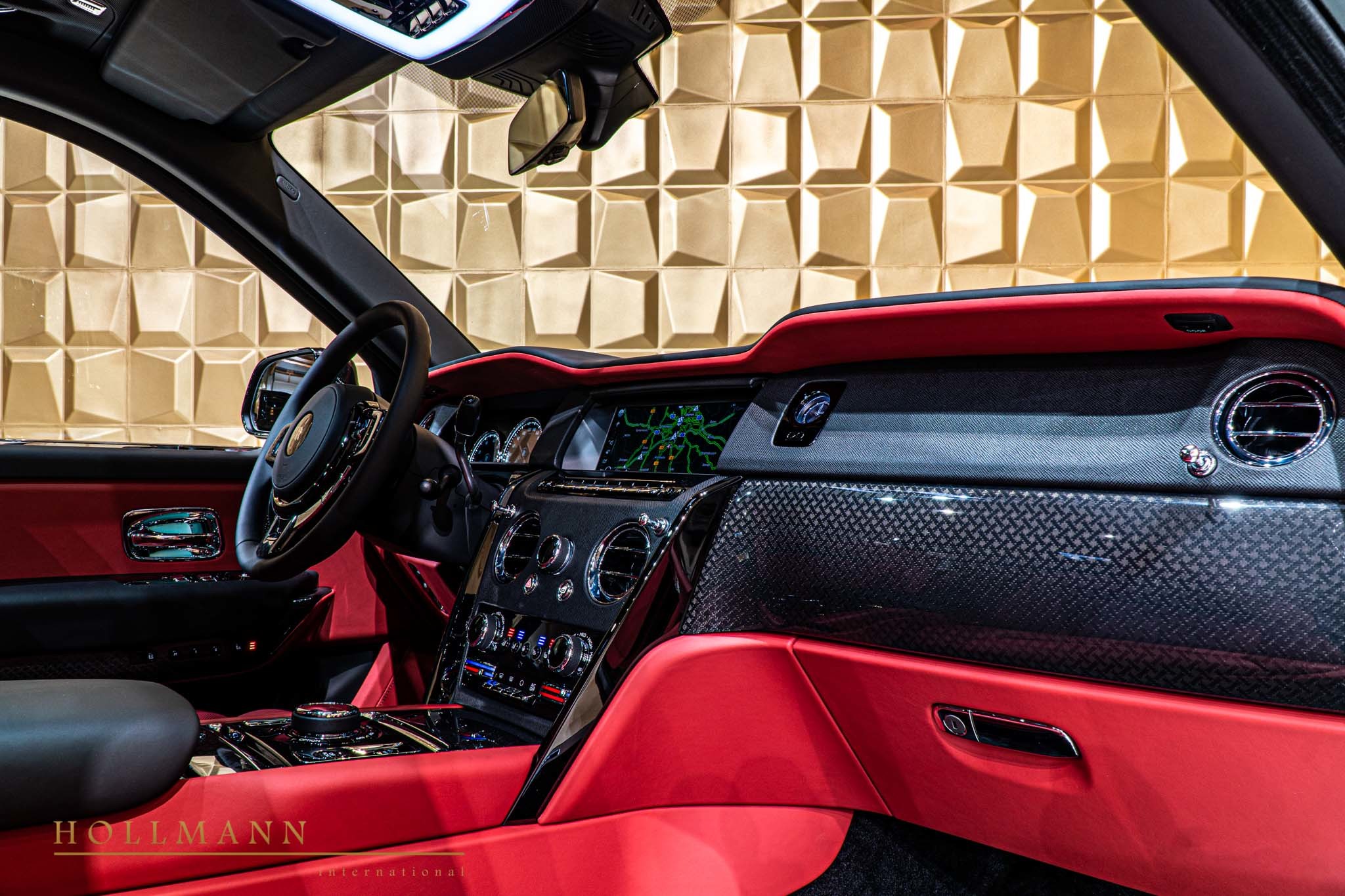 2020 Rolls-Royce Cullinan Black Badge, 15/20