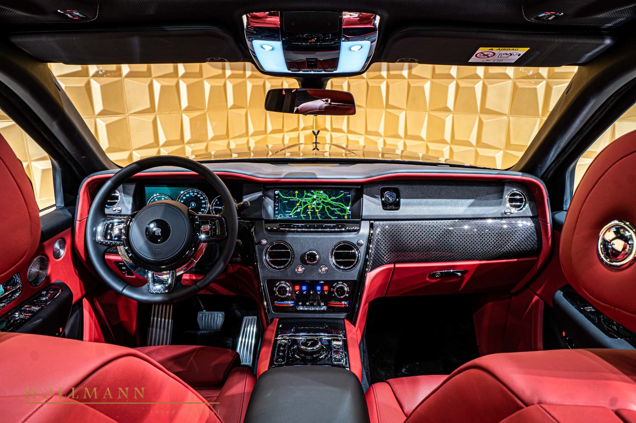 2020 Rolls-Royce Cullinan Black Badge, 16/20