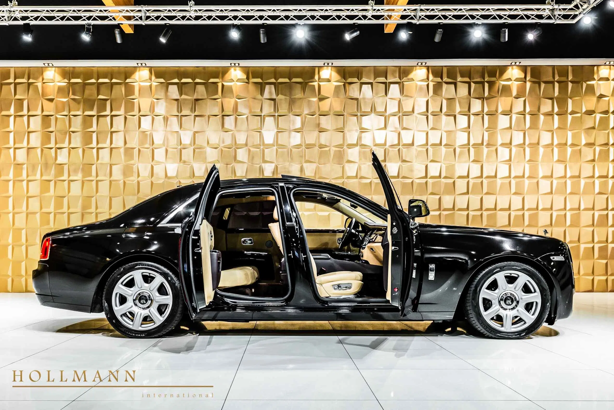 2015 Rolls-Royce Ghost