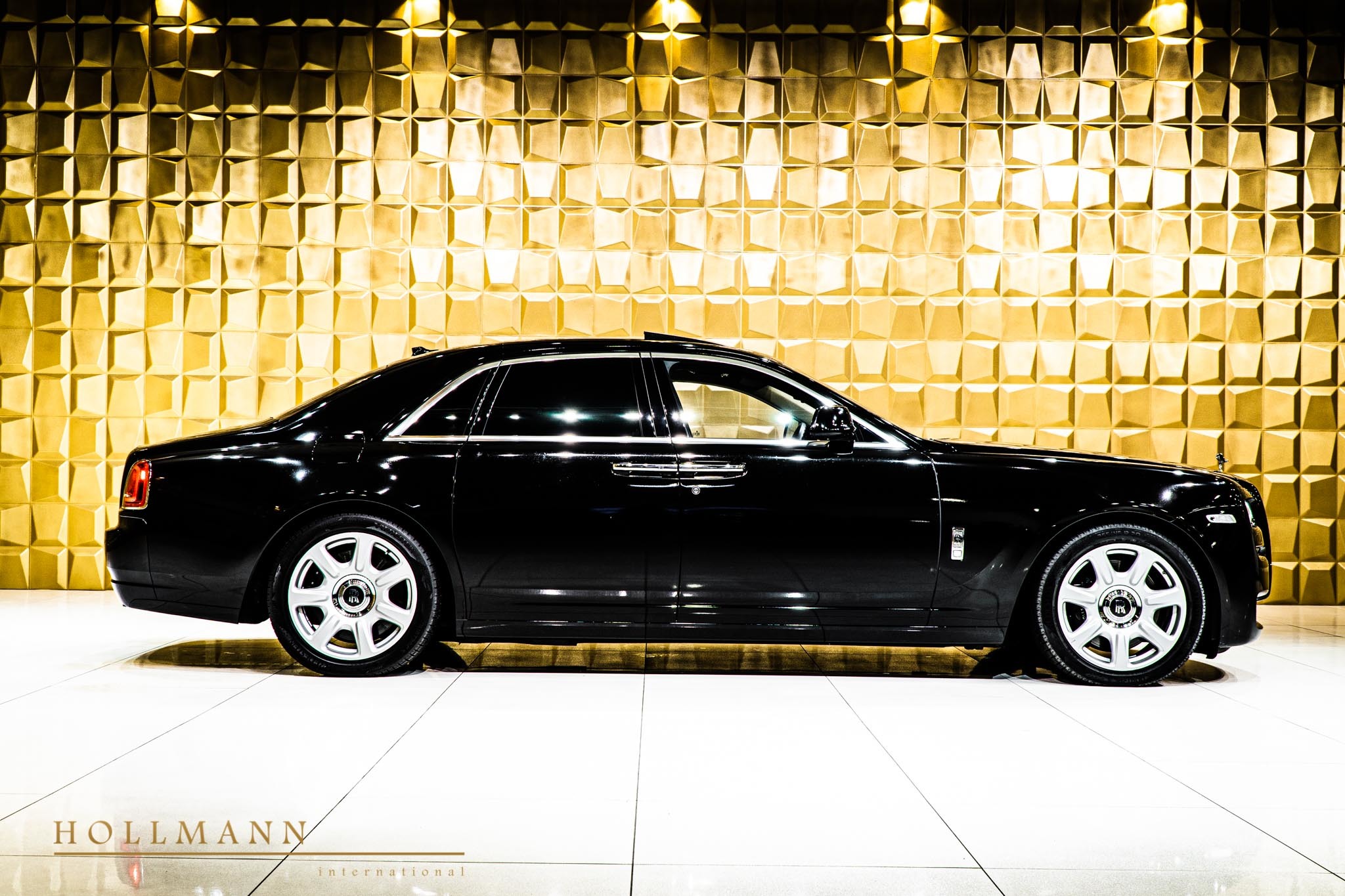 2015 Rolls-Royce Ghost, 6/20