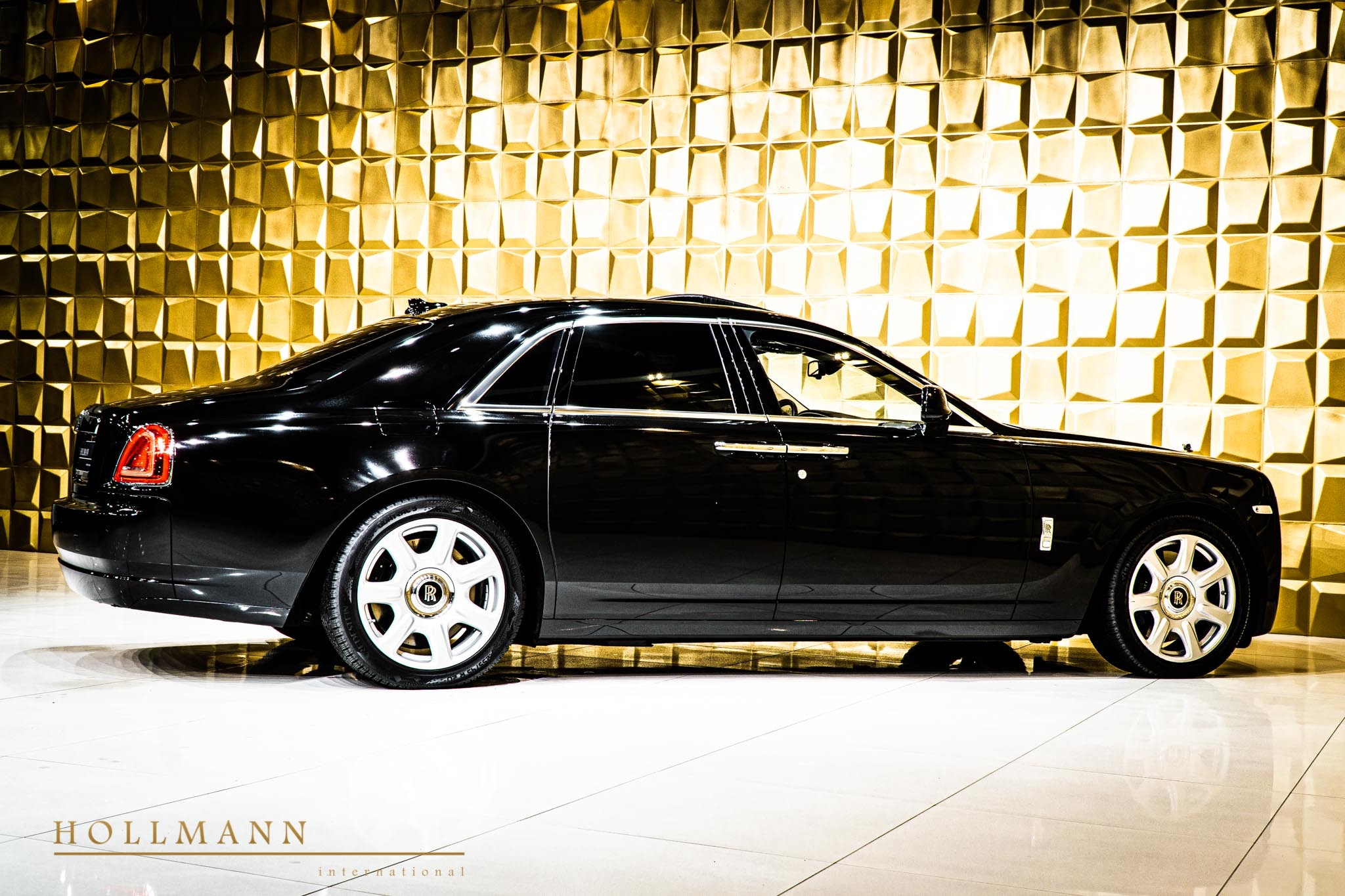 2015 Rolls-Royce Ghost, 10/20