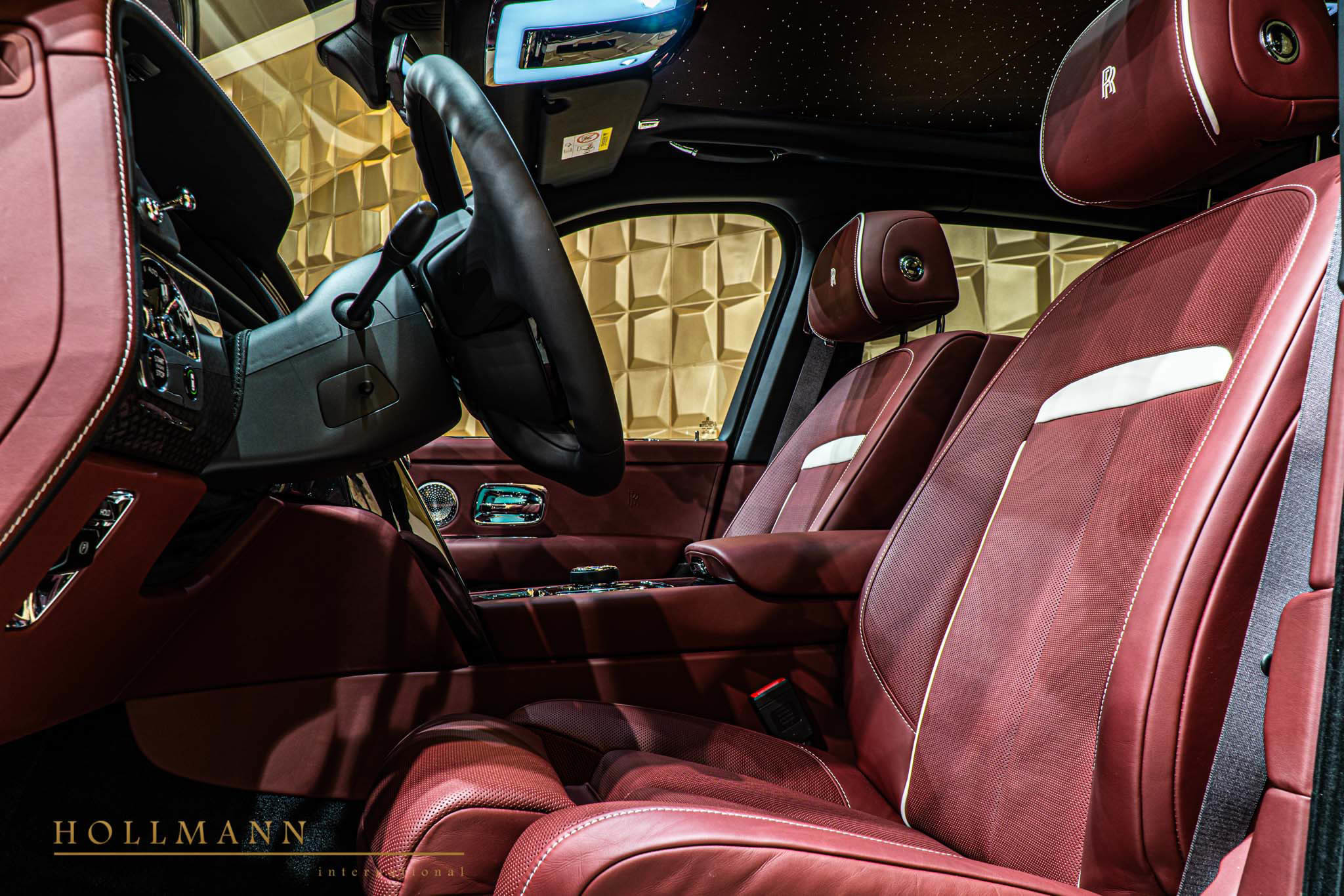 2020 Rolls-Royce Cullinan Black Badge, 30/39