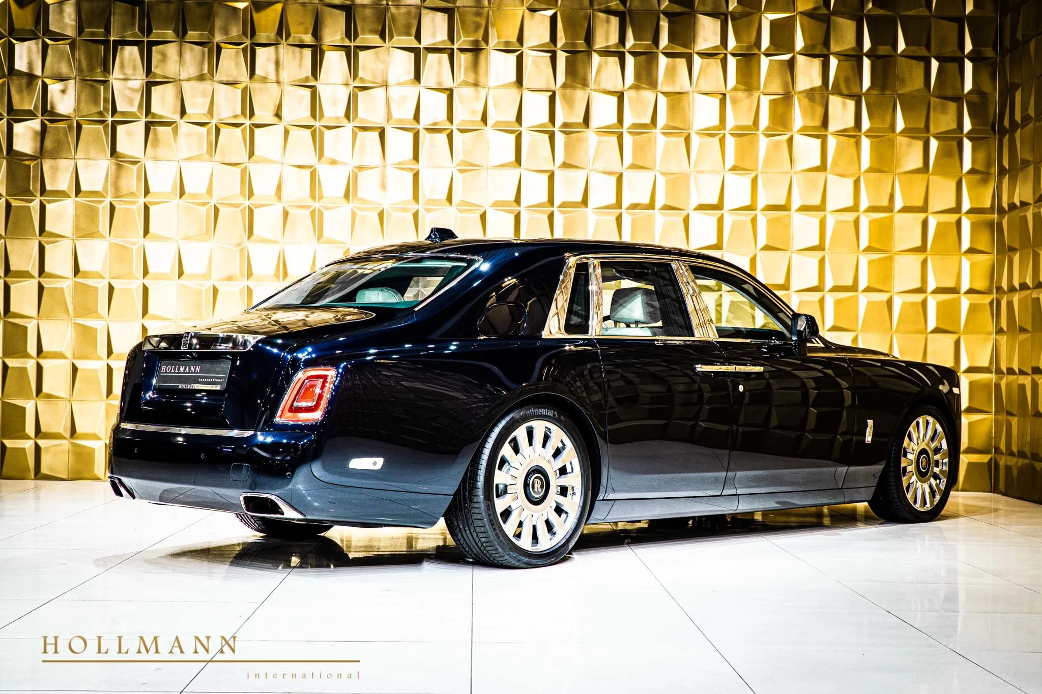 2020 Rolls-Royce Phantom VIII for sale, exterior