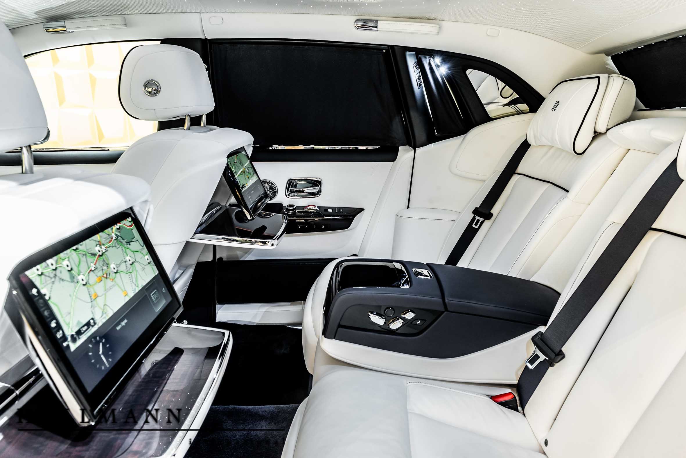 2020 Rolls-Royce Phantom VIII, 16/20