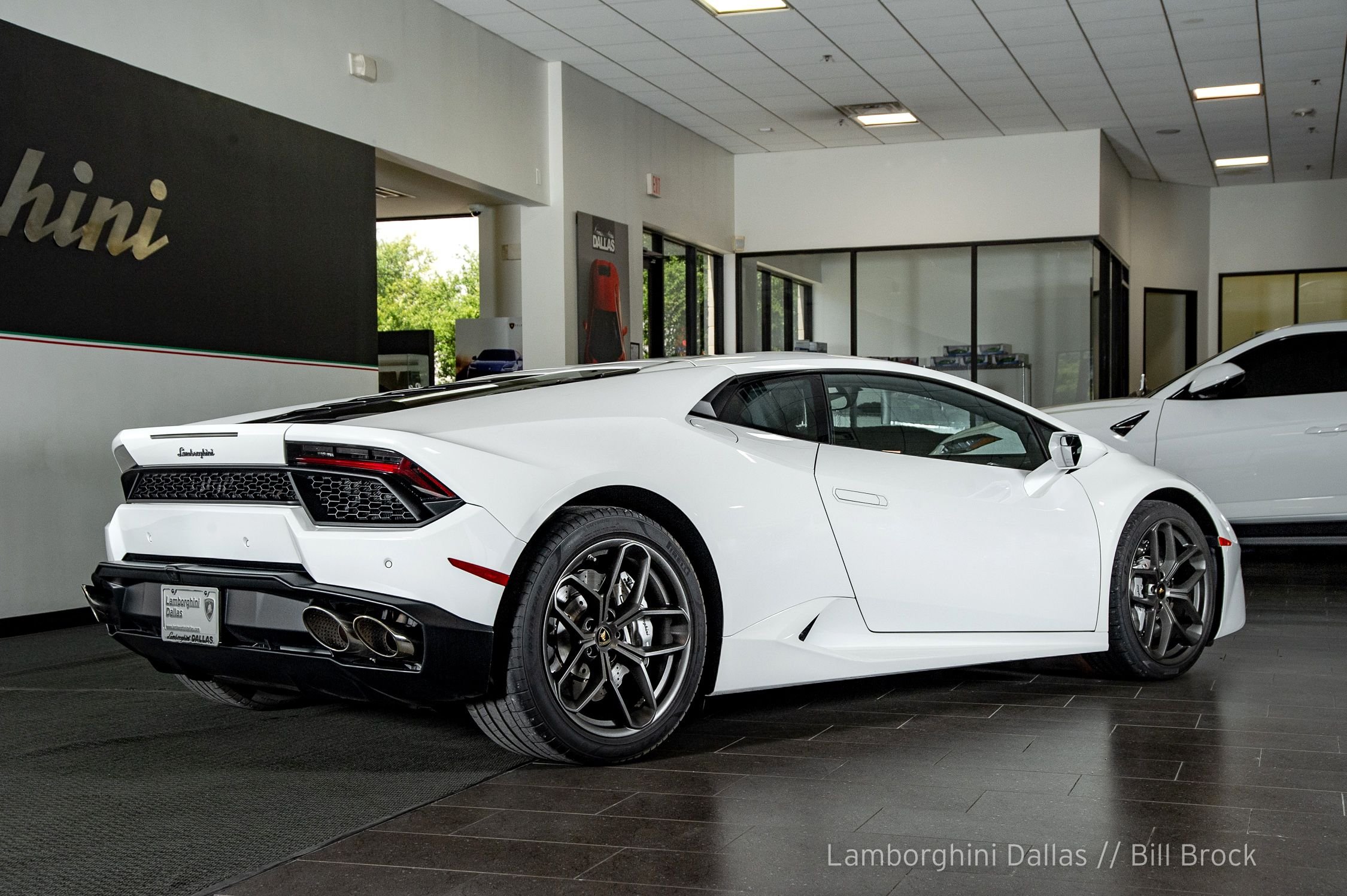 2017 Lamborghini Huracan LP580-2, 8/13